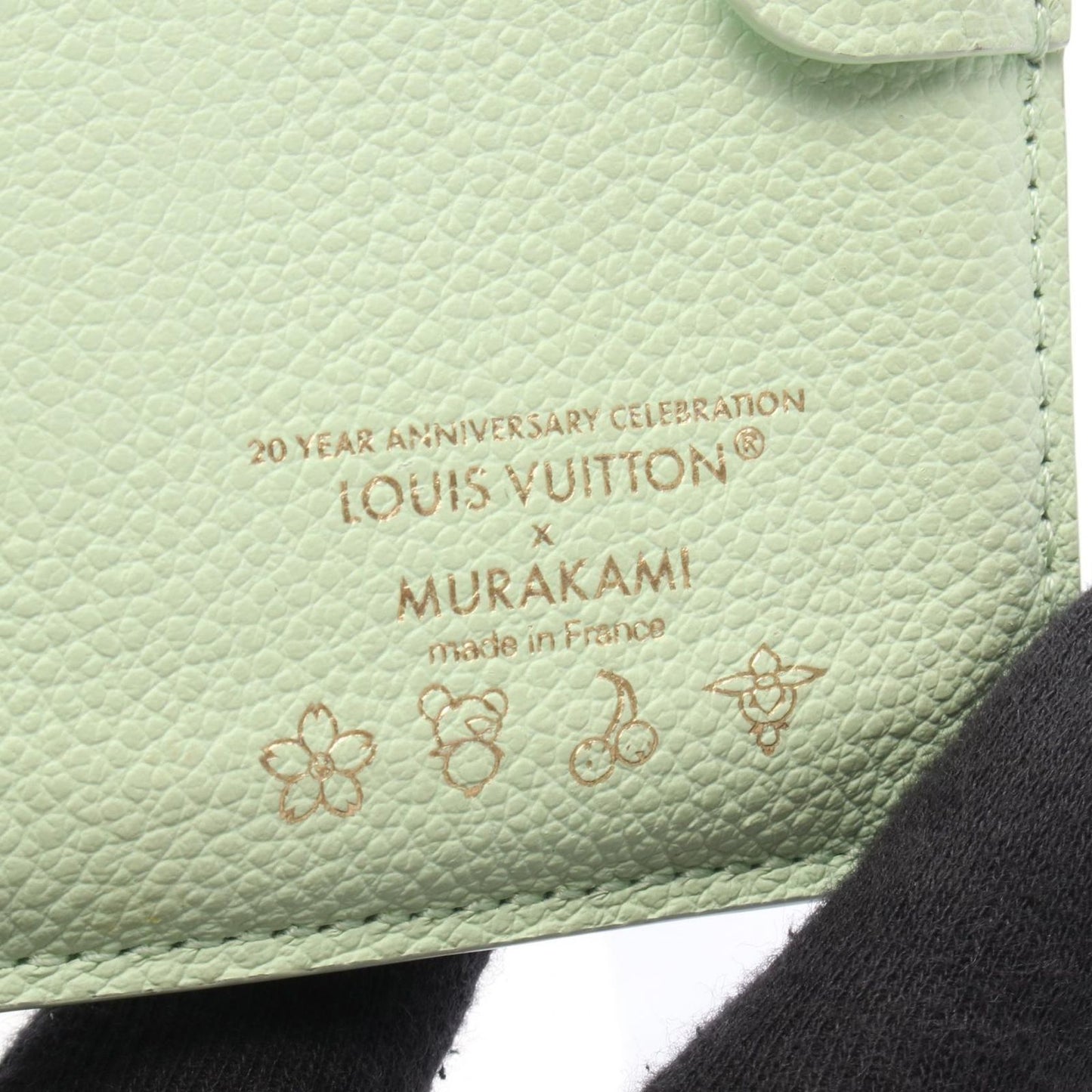 Louis Vuitton Bifold Wallet LV TM Portefeuille Lisa Monogram Empreinte Green — view 5