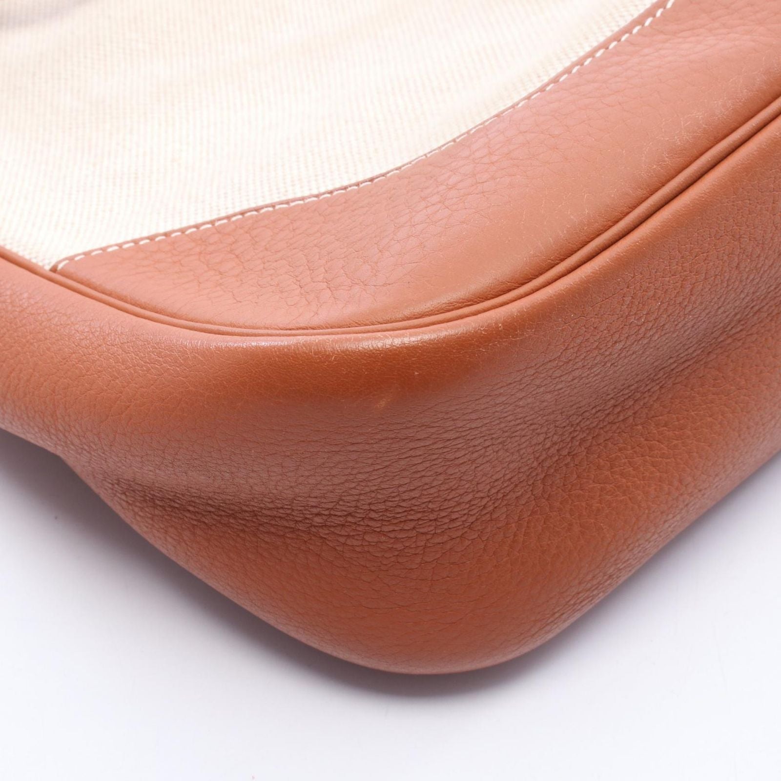 Hermes Shoulder Bag Trim 31 Ecru Gold — view 7