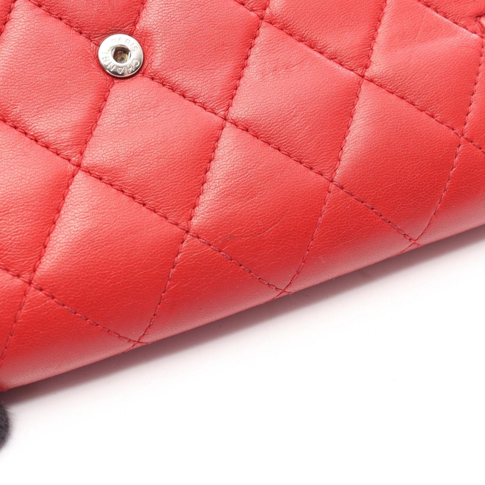 Chanel Bifold Wallet Red Lambskin Zip — view 8