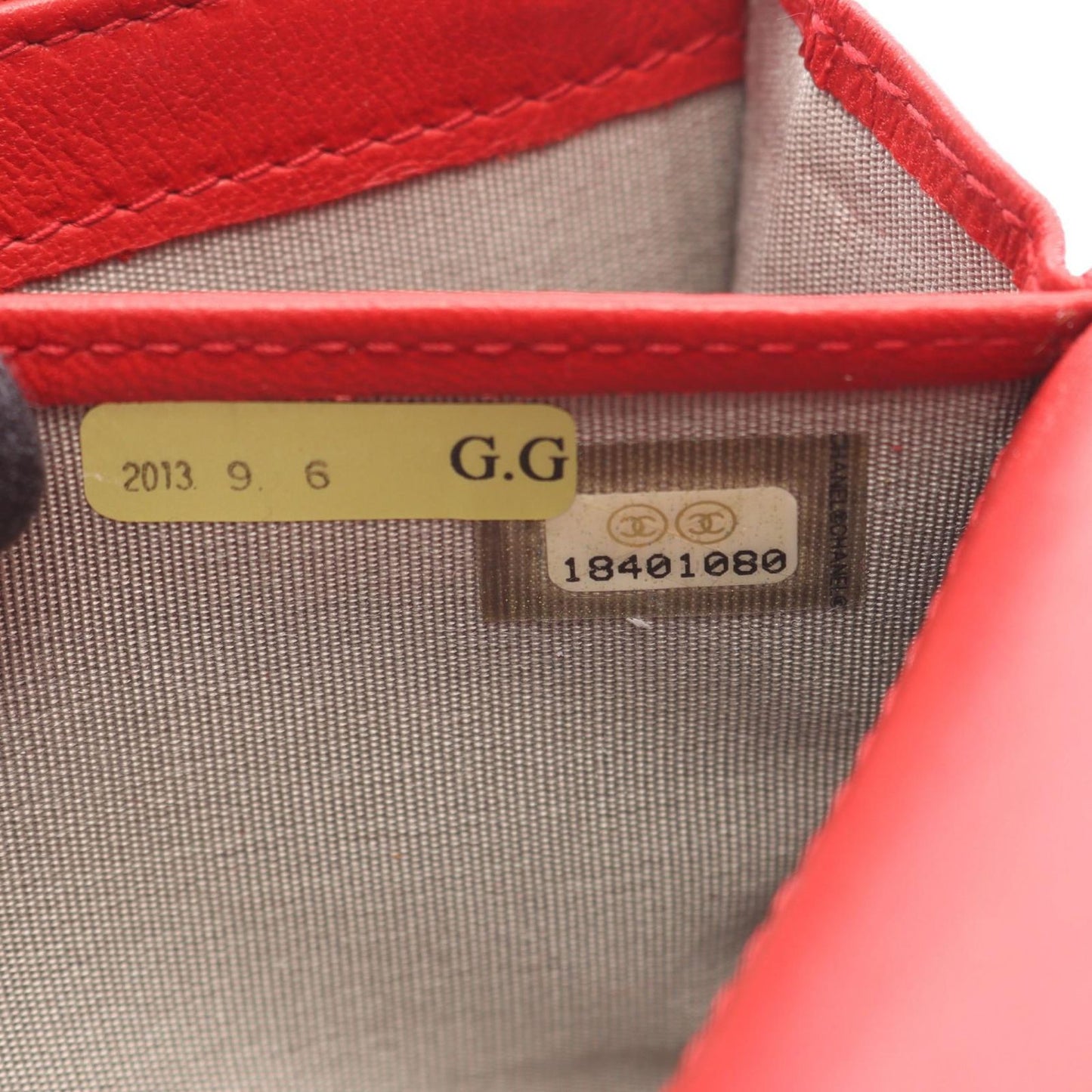 Chanel Bifold Wallet Red Lambskin Zip — view 5