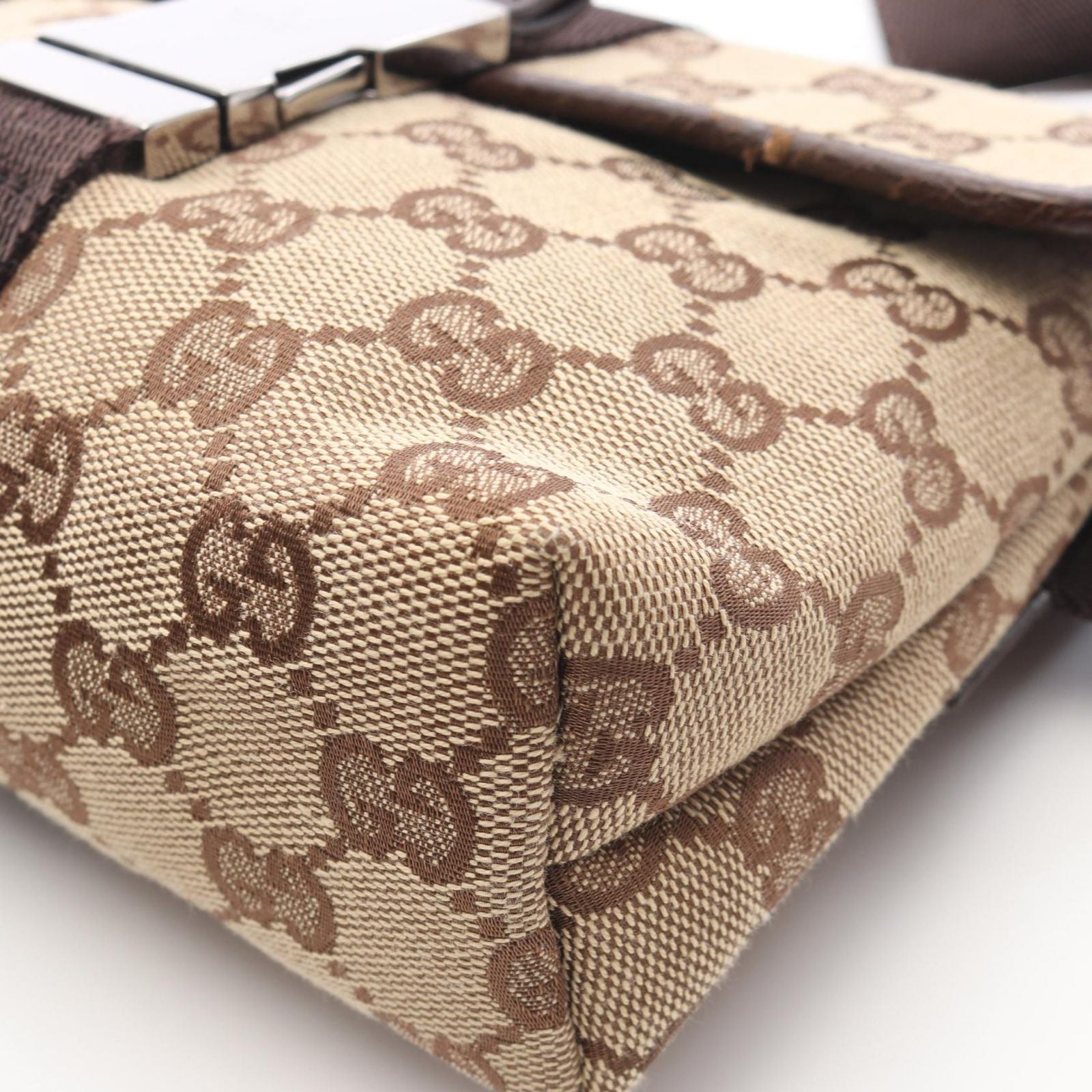 Gucci Waist Bag GG Canvas Beige Dark Brown — view 9