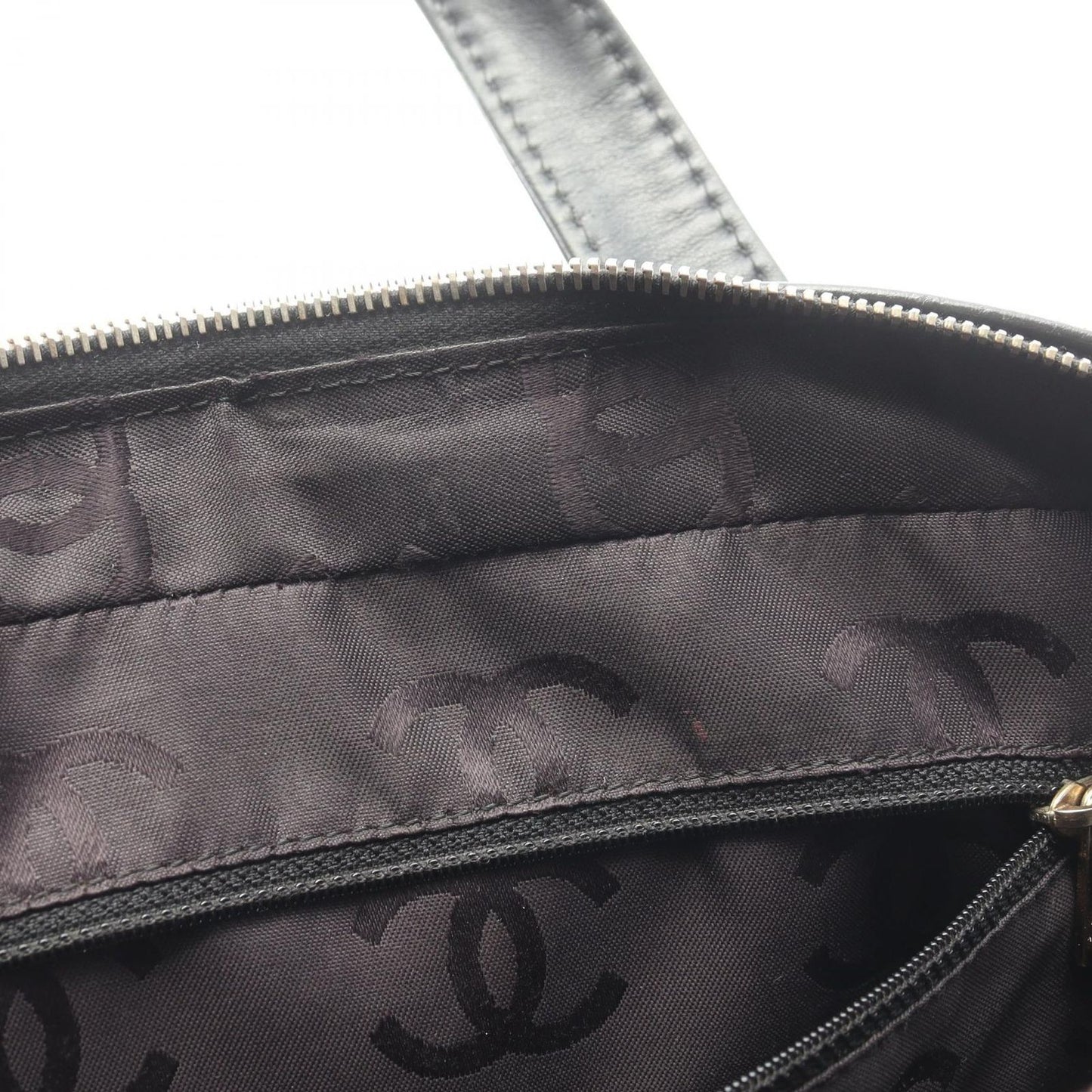 Chanel Handbag Wild Stitch Black Leather — view 8