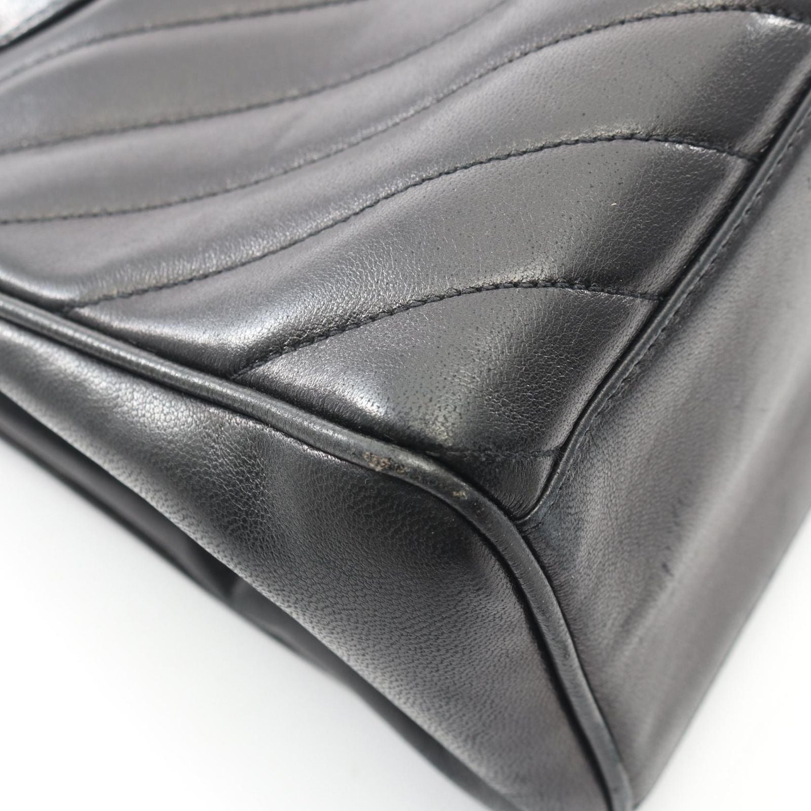 Chanel Handbag Blanc Stitch 2-Way Black Lambskin — view 9