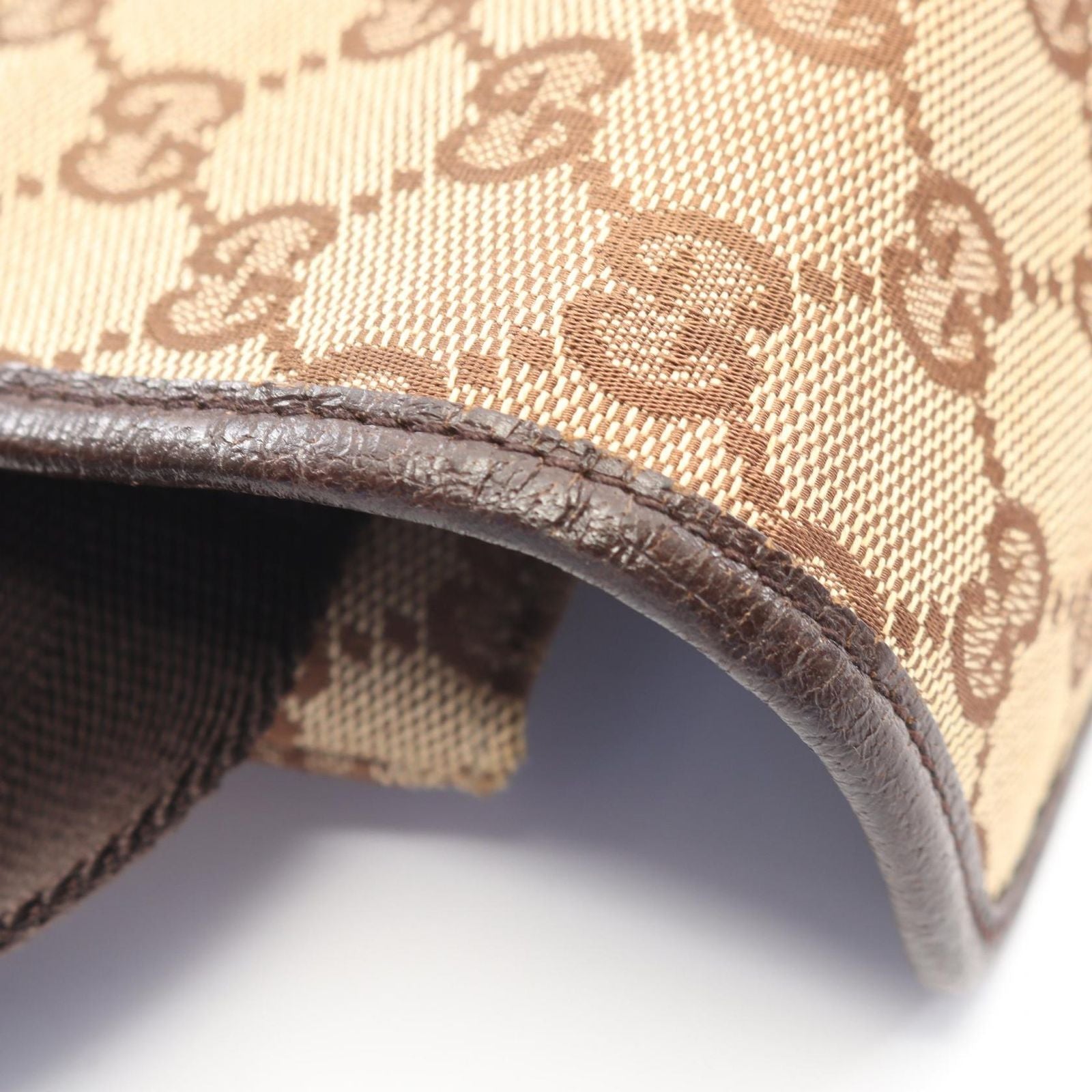 Gucci Waist Bag GG Canvas Beige — view 7