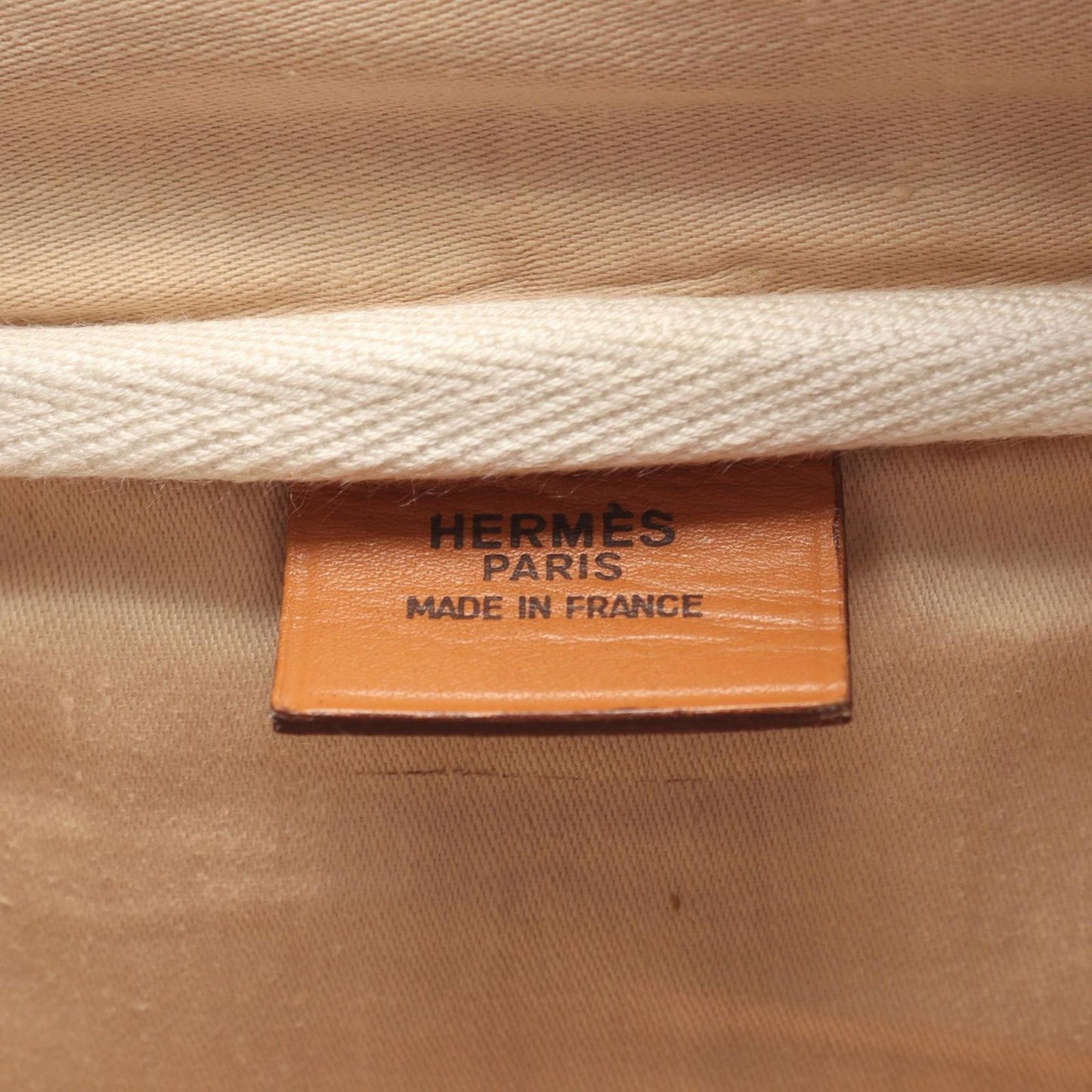 Hermes Boston Bag Victoria 43 Black Natural Leather — view 4