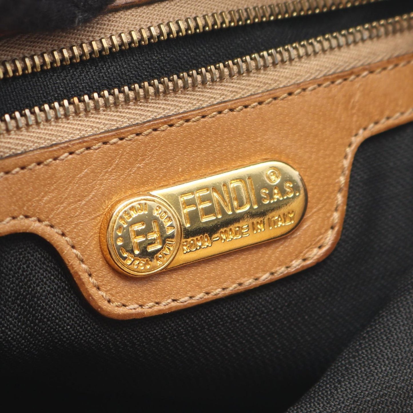 Fendi Shoulder Bag Mamma Bucket Brown Suede Leather — view 4