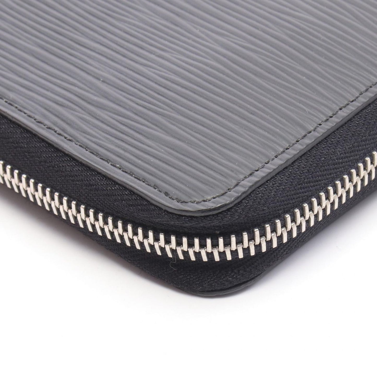 Louis Vuitton Round Wallet Zippy Epi Noir Leather — view 7