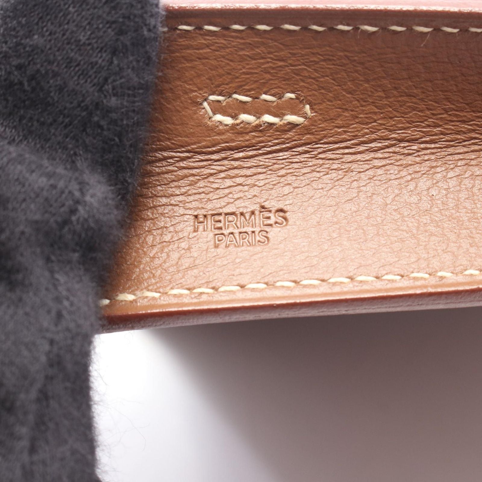 Hermes Shoulder Bag Omenitu Brown — view 4
