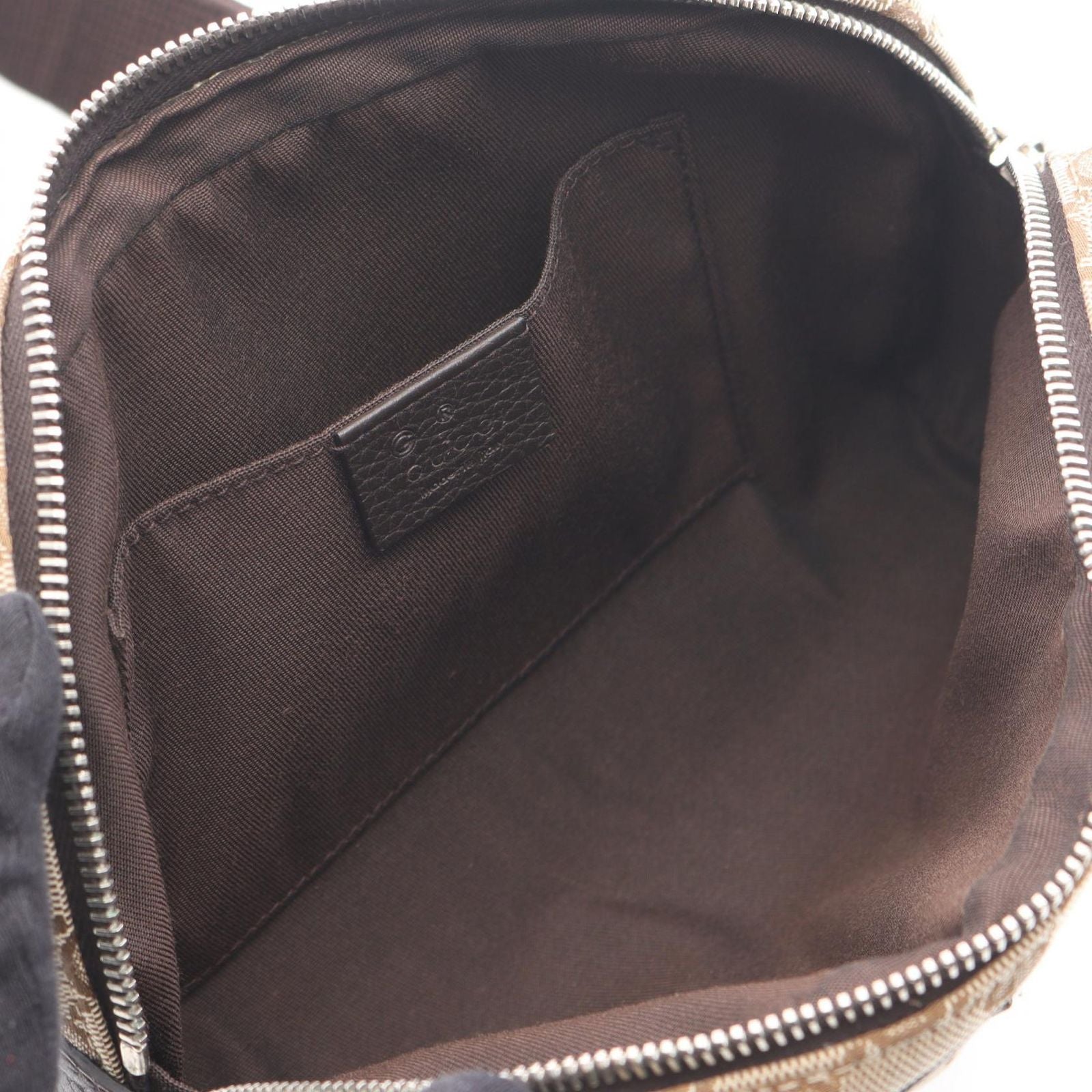 Gucci Waist Bag GG Canvas Brown Dark — view 3