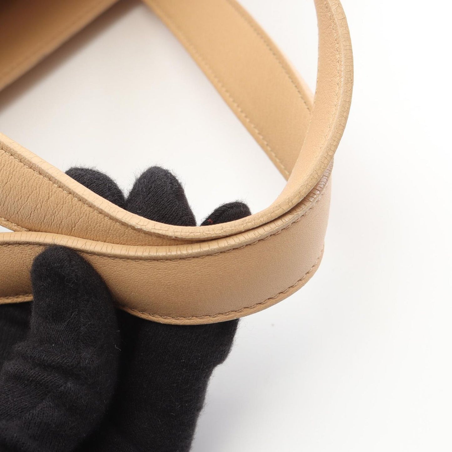 Cartier Tote Cabochon Beige Leather — view 7