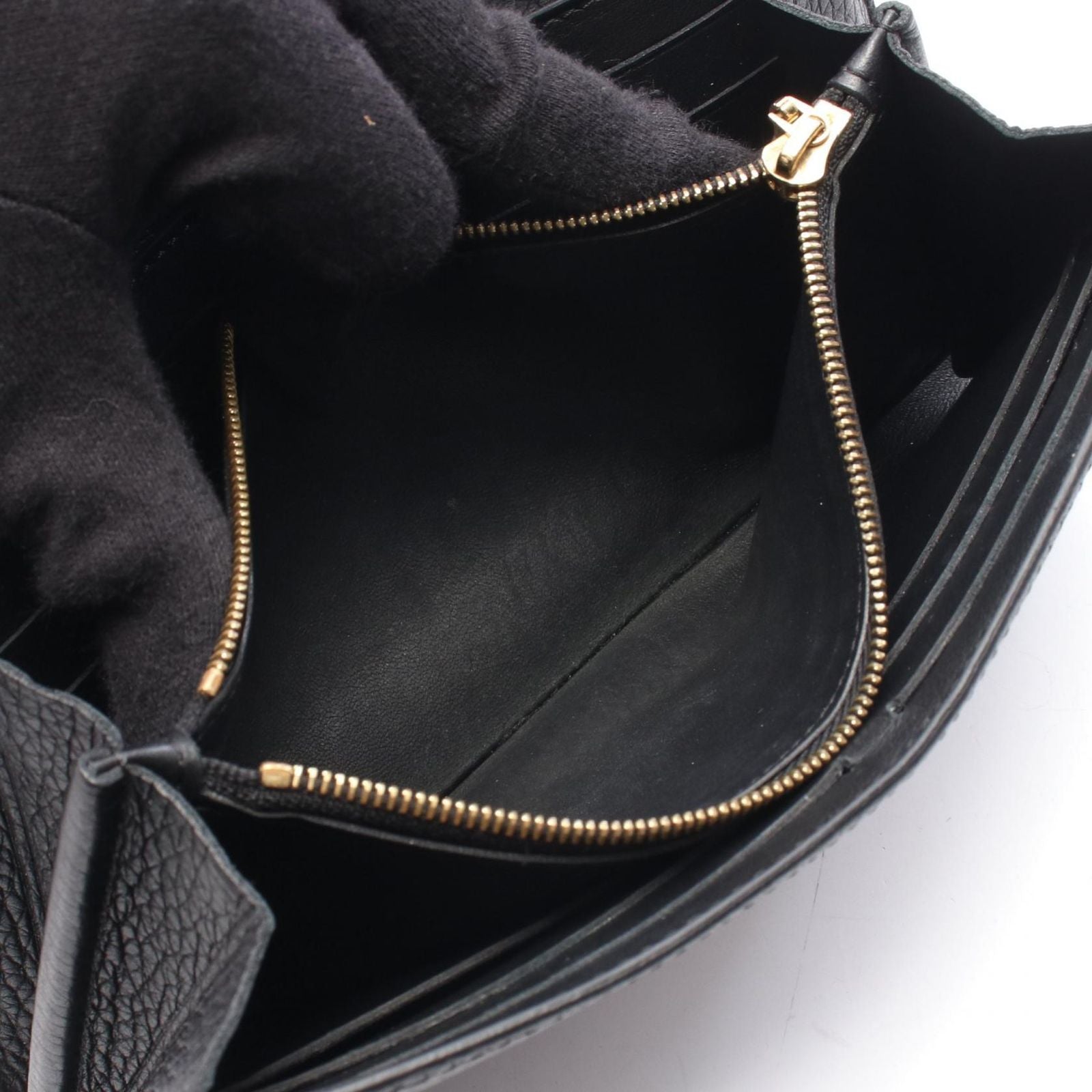 Louis Vuitton Bifold Wallet Portefeuille Capucines Noir — view 6