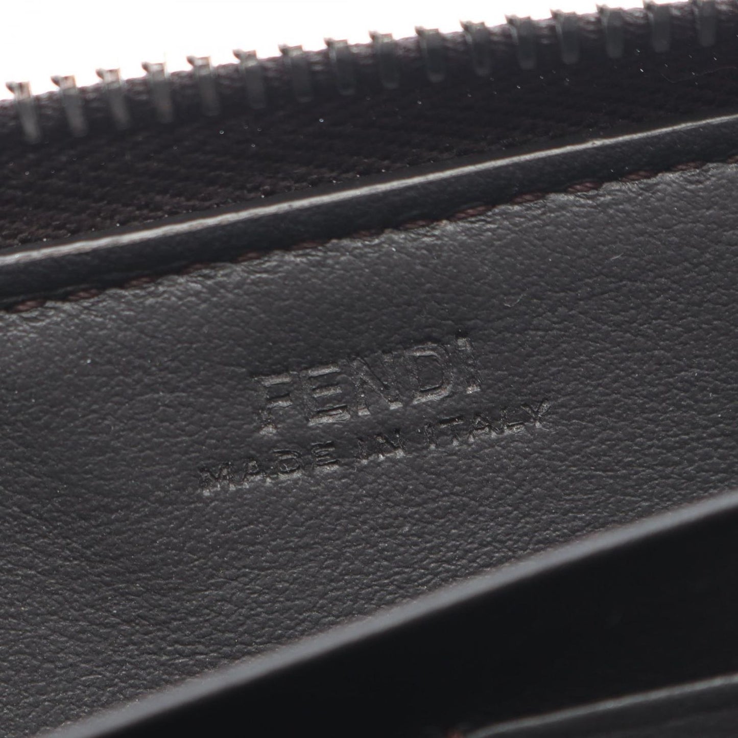 Fendi Round Wallet Zucca Brown Leather — view 4