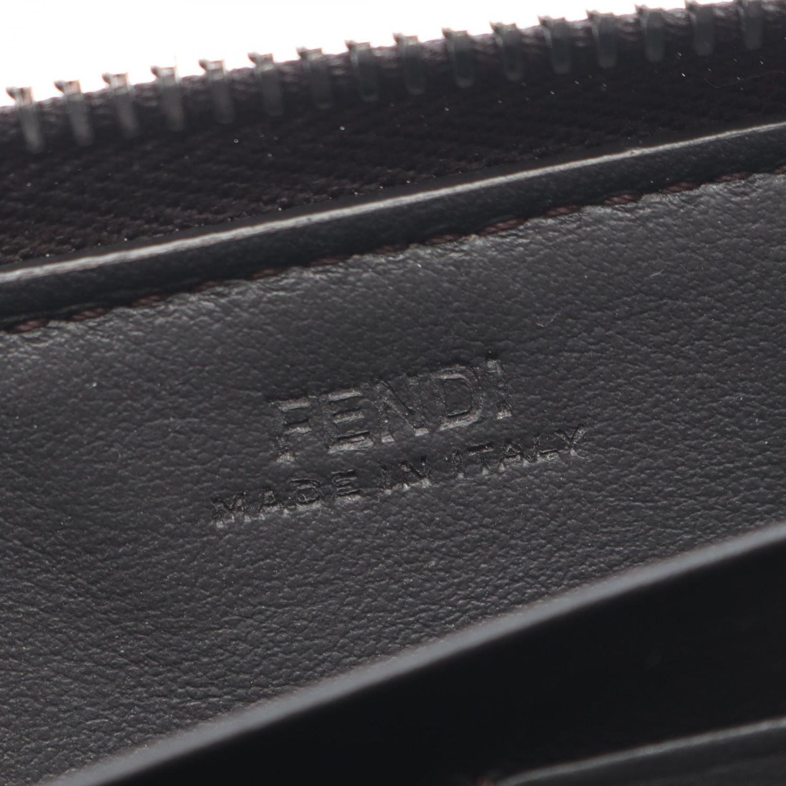 Fendi Round Wallet Zucca Brown Leather — view 4