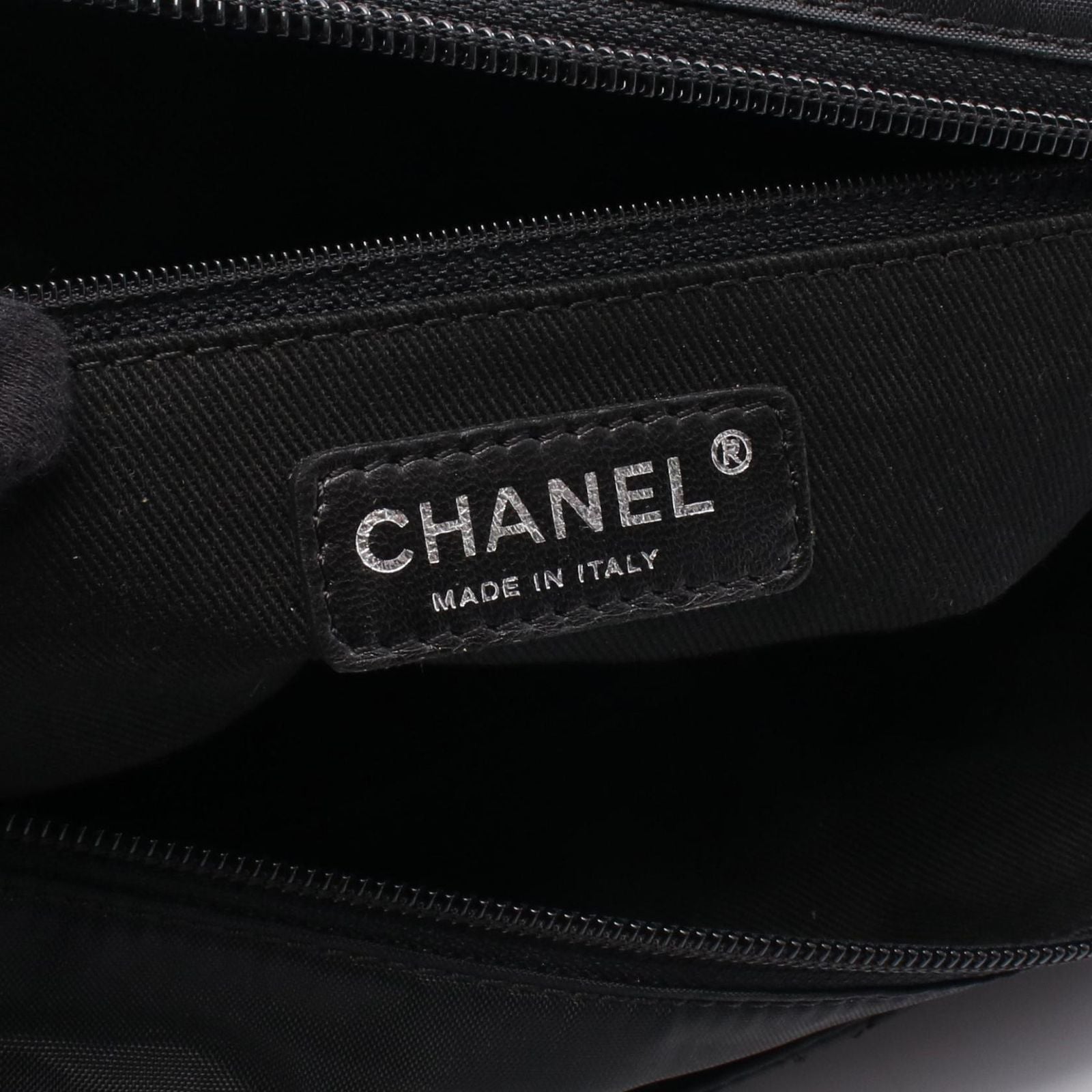Chanel Tote Paris New York Line Black Nylon Leather — view 4
