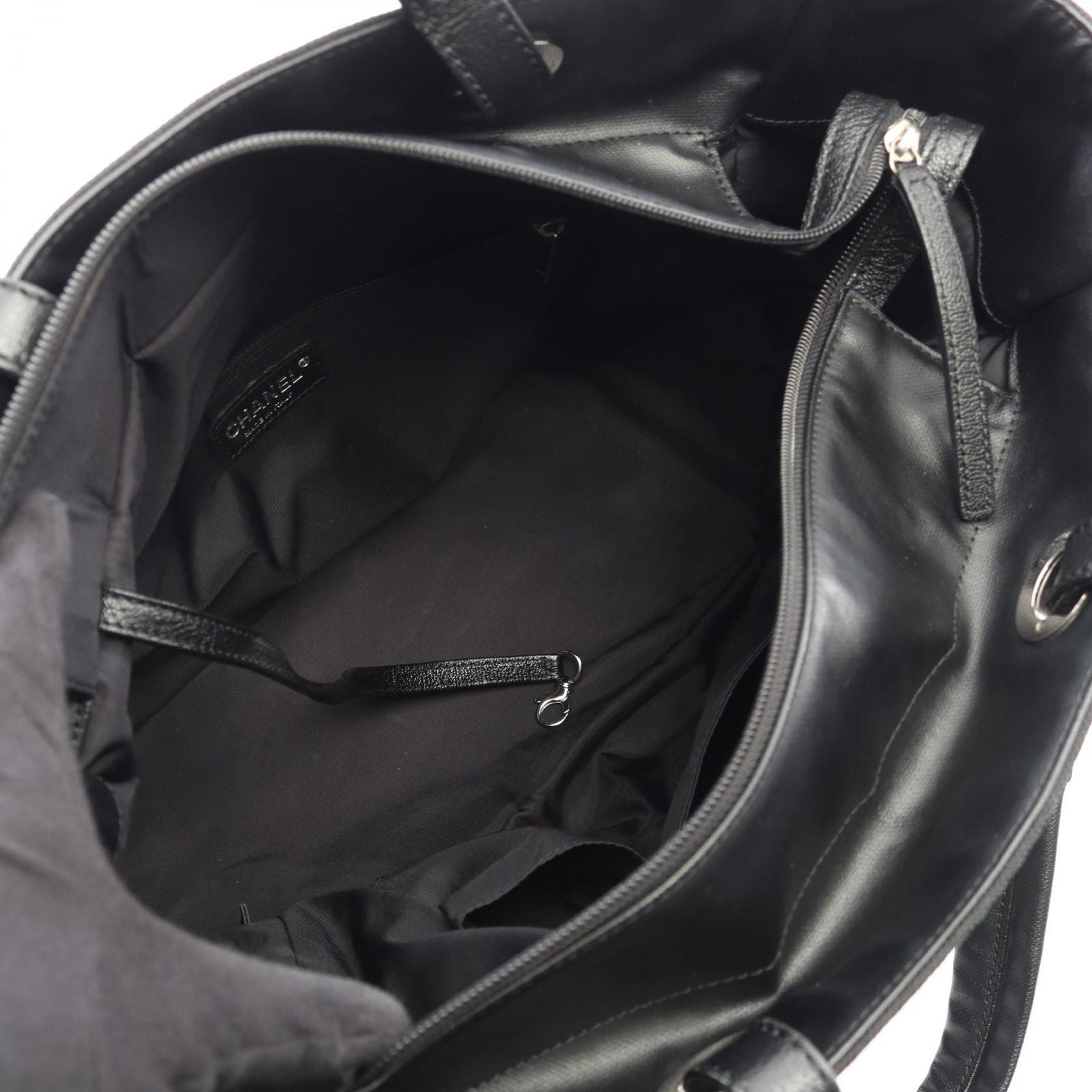Chanel Tote Paris Biarritz GM Black Canvas Leather GM — view 3