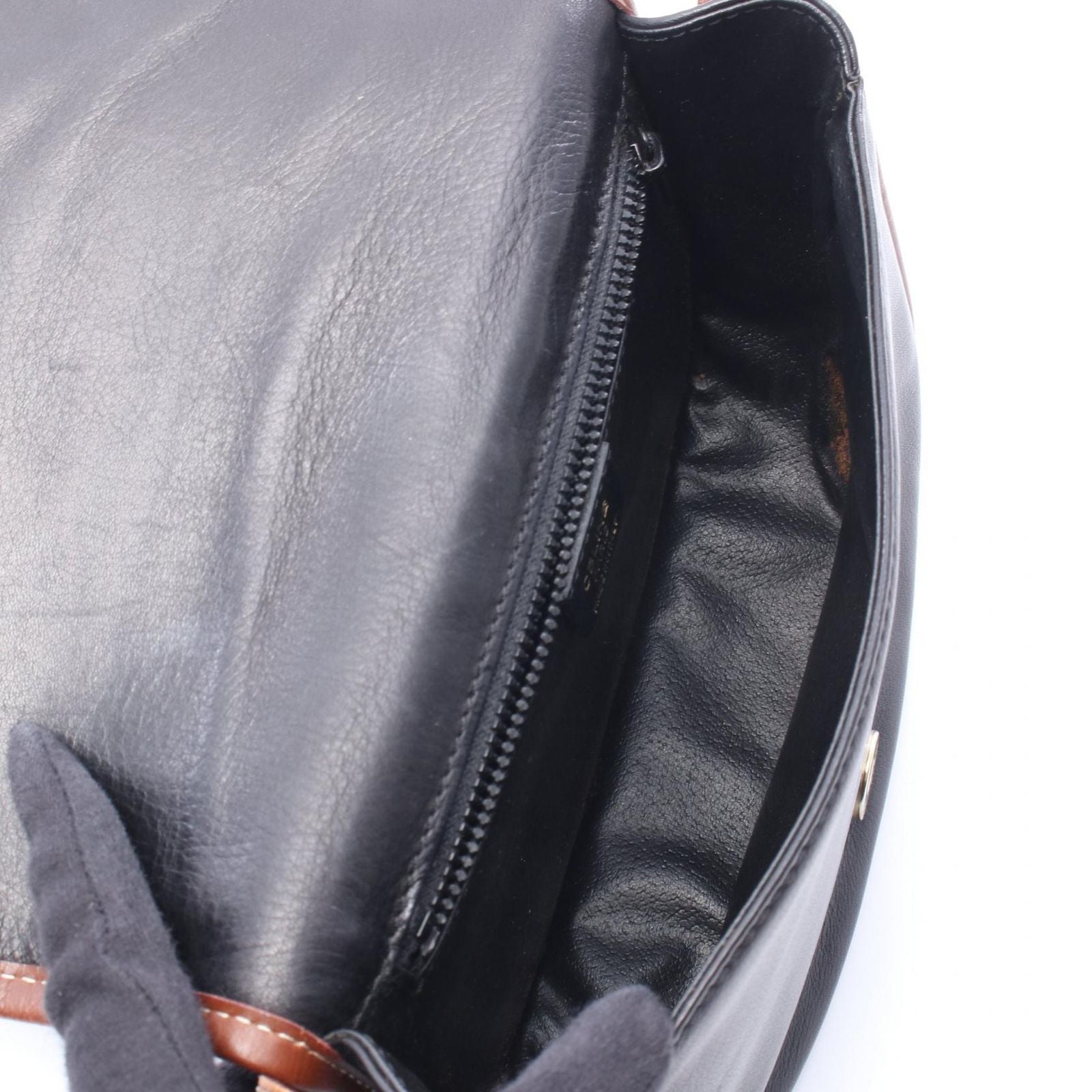 Celine Shoulder Bag Black Leather — view 3