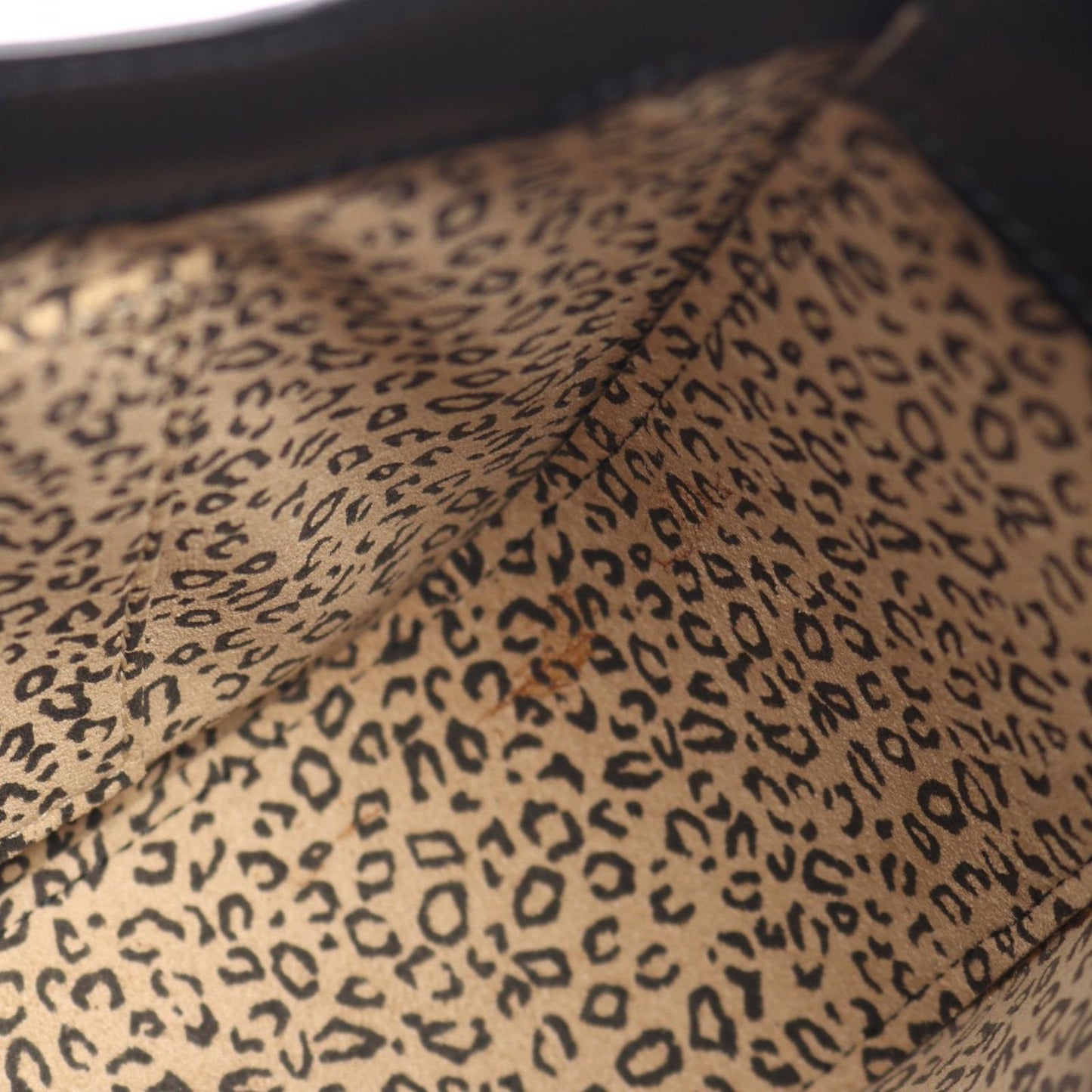 Cartier Shoulder Bag Black Leather — view 6