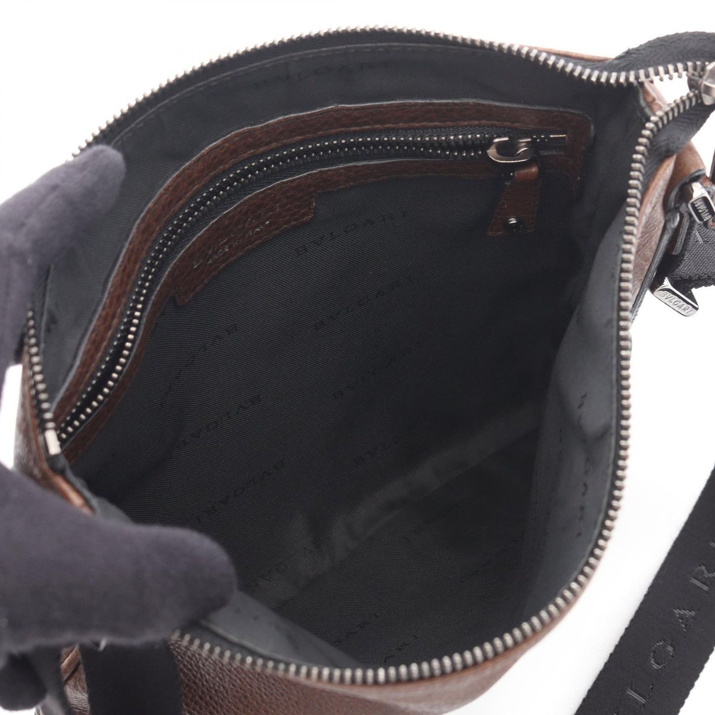 Bvlgari Shoulder Bag Urban Brown Leather — view 3