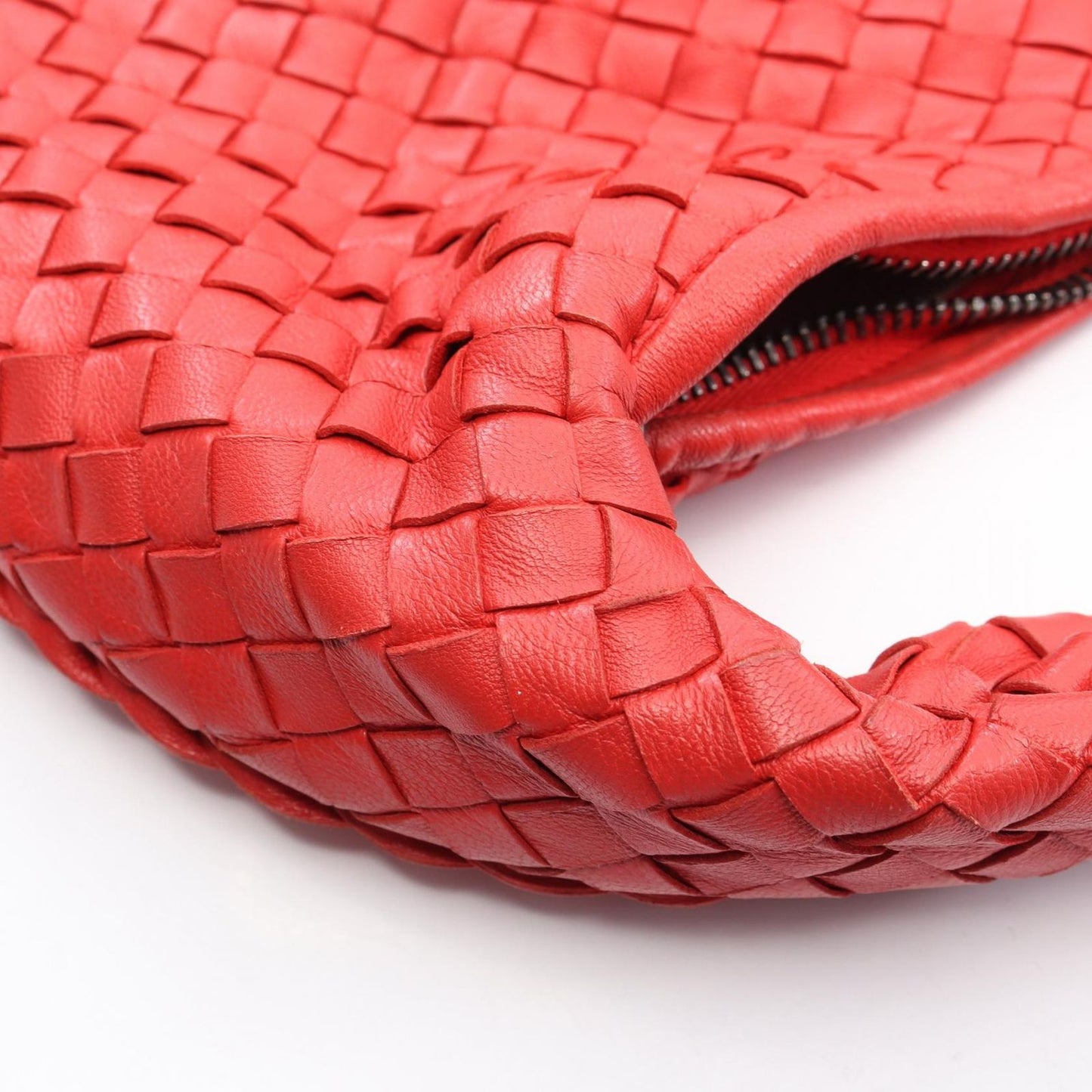 Bottega Veneta Shoulder Bag Intrecciato Red Leather — view 9