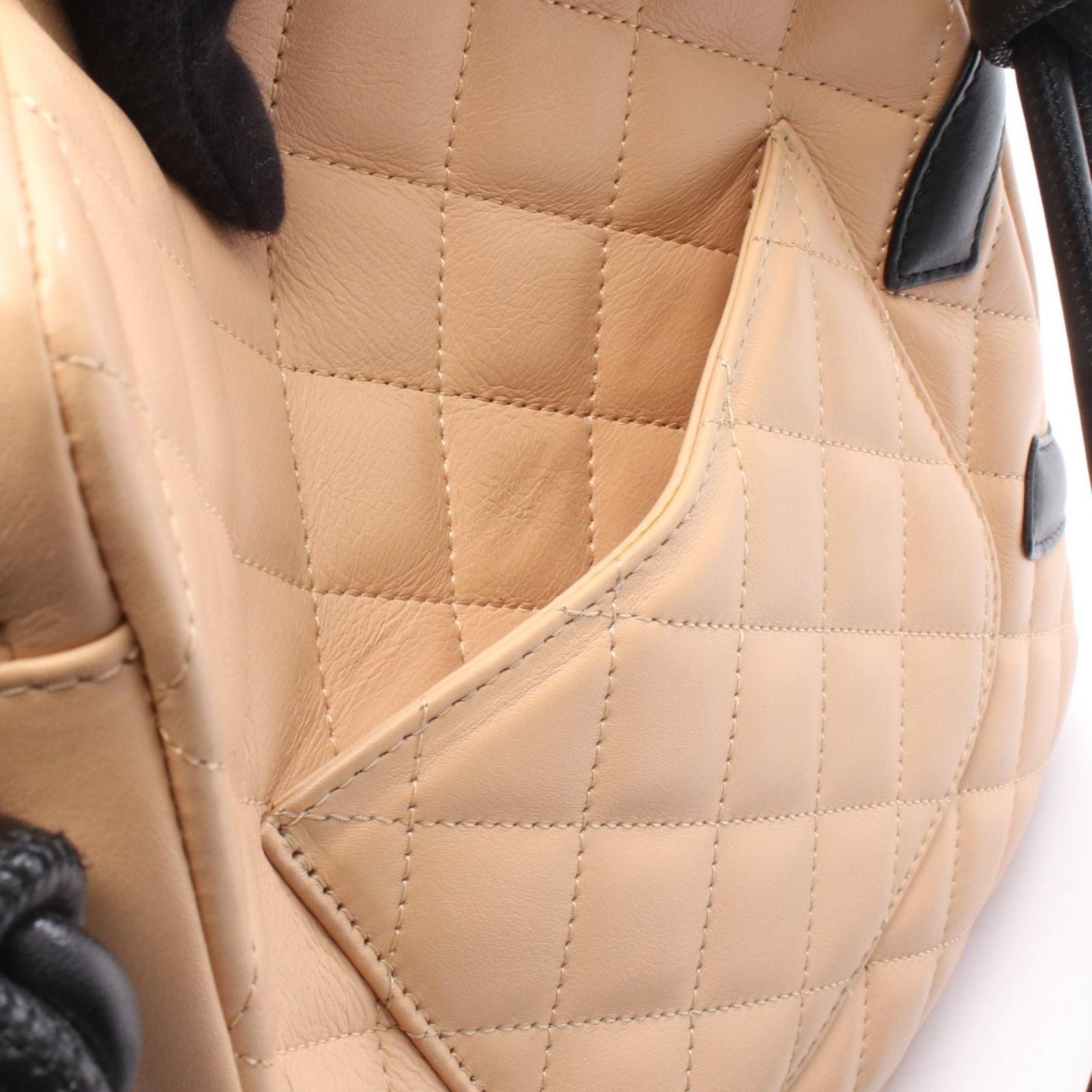 Chanel Shoulder Bag Cambon Line Beige Black Leather — view 6