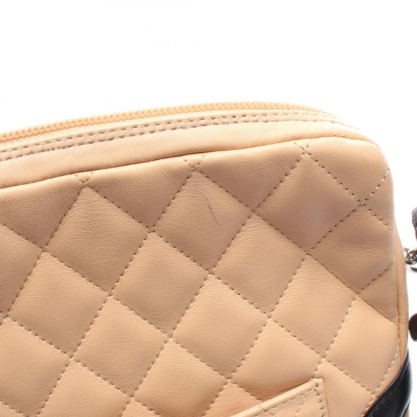 Chanel Shoulder Bag Cambon Line Beige Black Leather — view 8