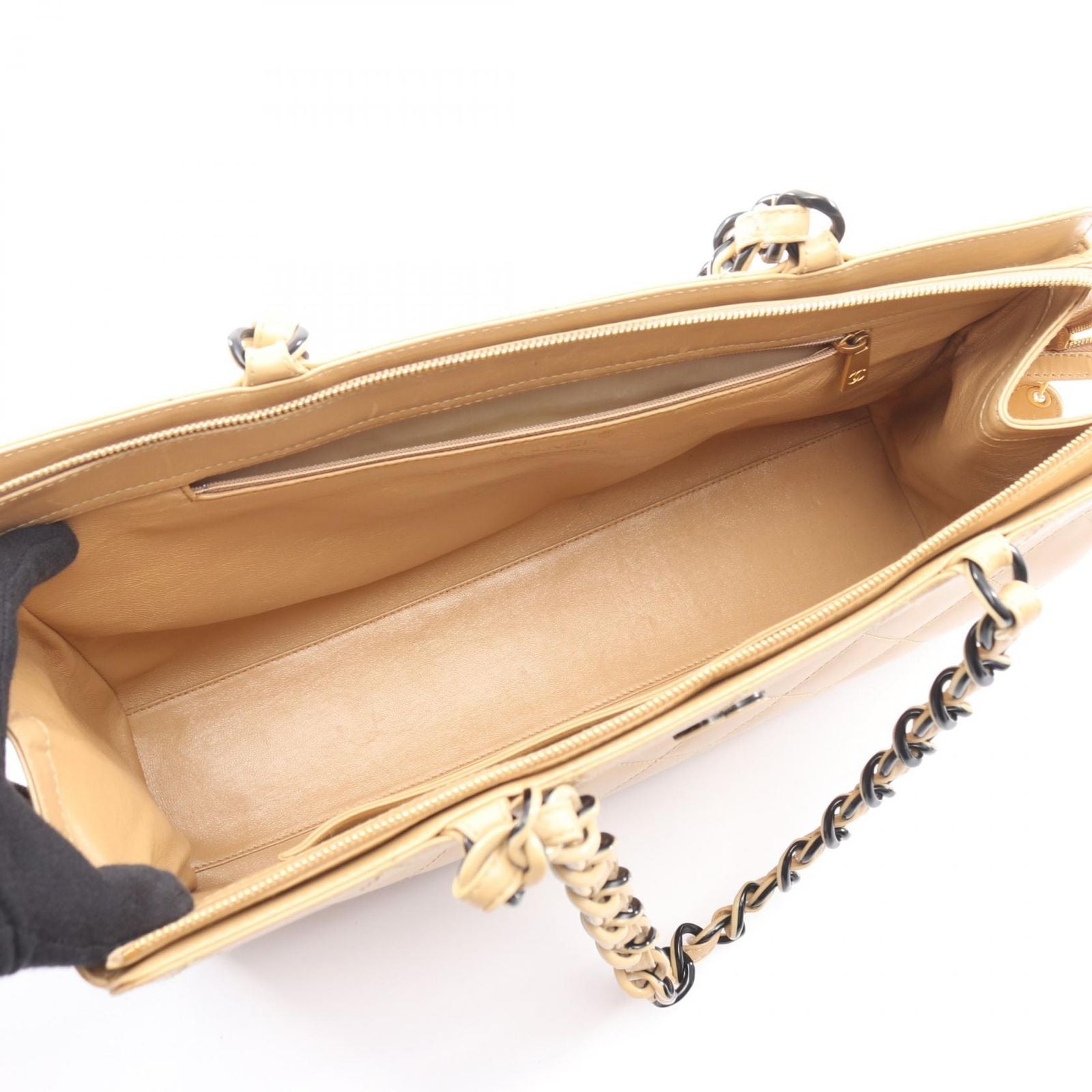 Chanel Tote Quilted Platinum Beige Lambskin Shoulder — view 3