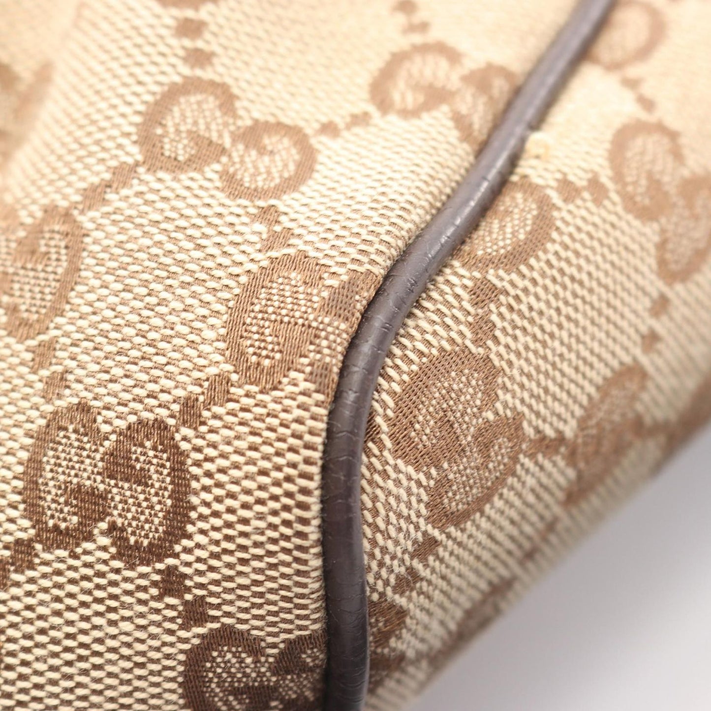 Gucci Shoulder Bag GG Canvas Beige Brown Messenger — view 5
