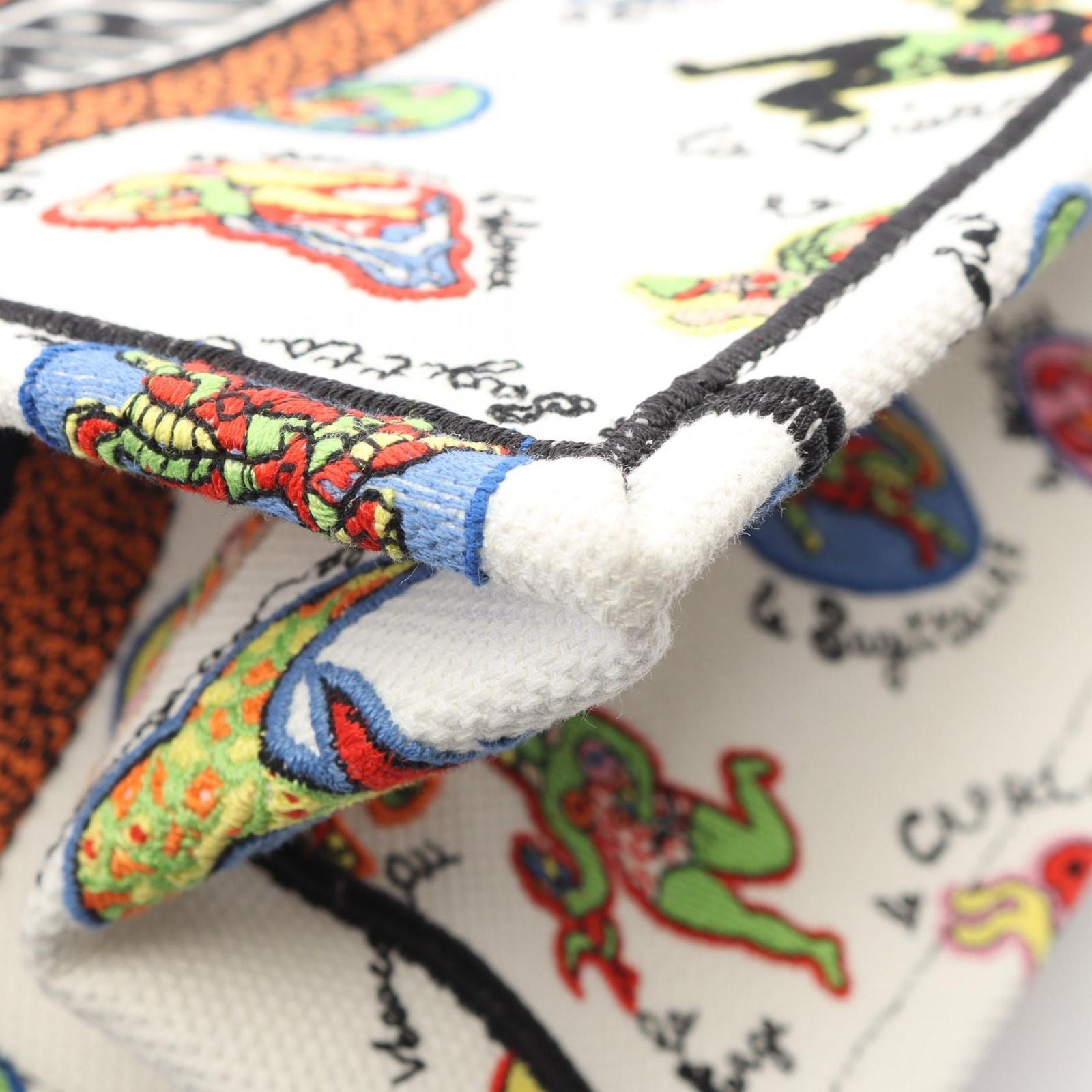 Dior Tote Book Niki Saint Phalle White Orange Black Canvas — view 6