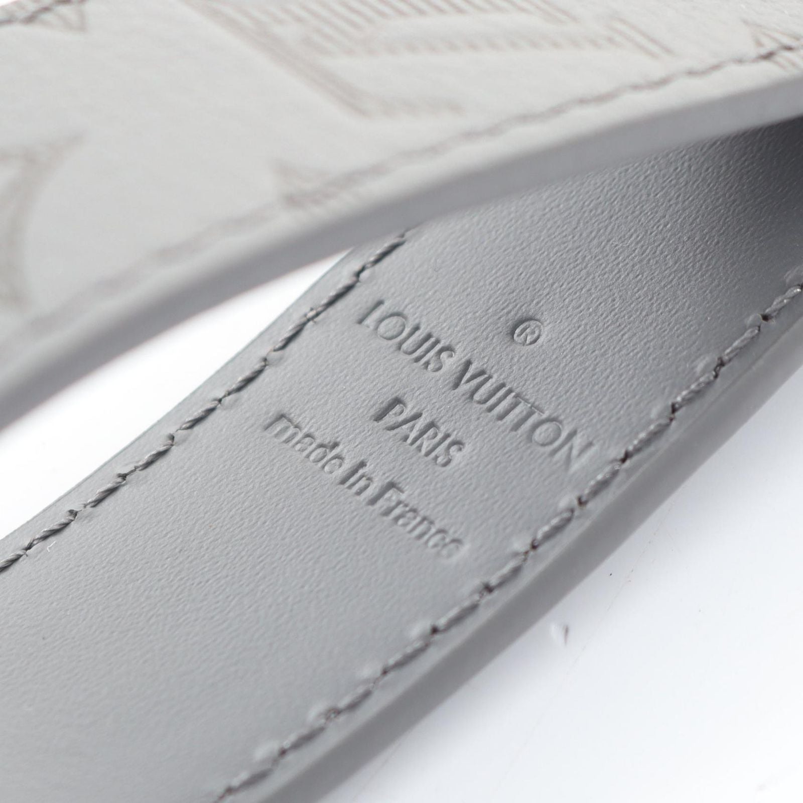 Louis Vuitton Key Holder Dragonne Monogram Shadow Gray Leather — view 3