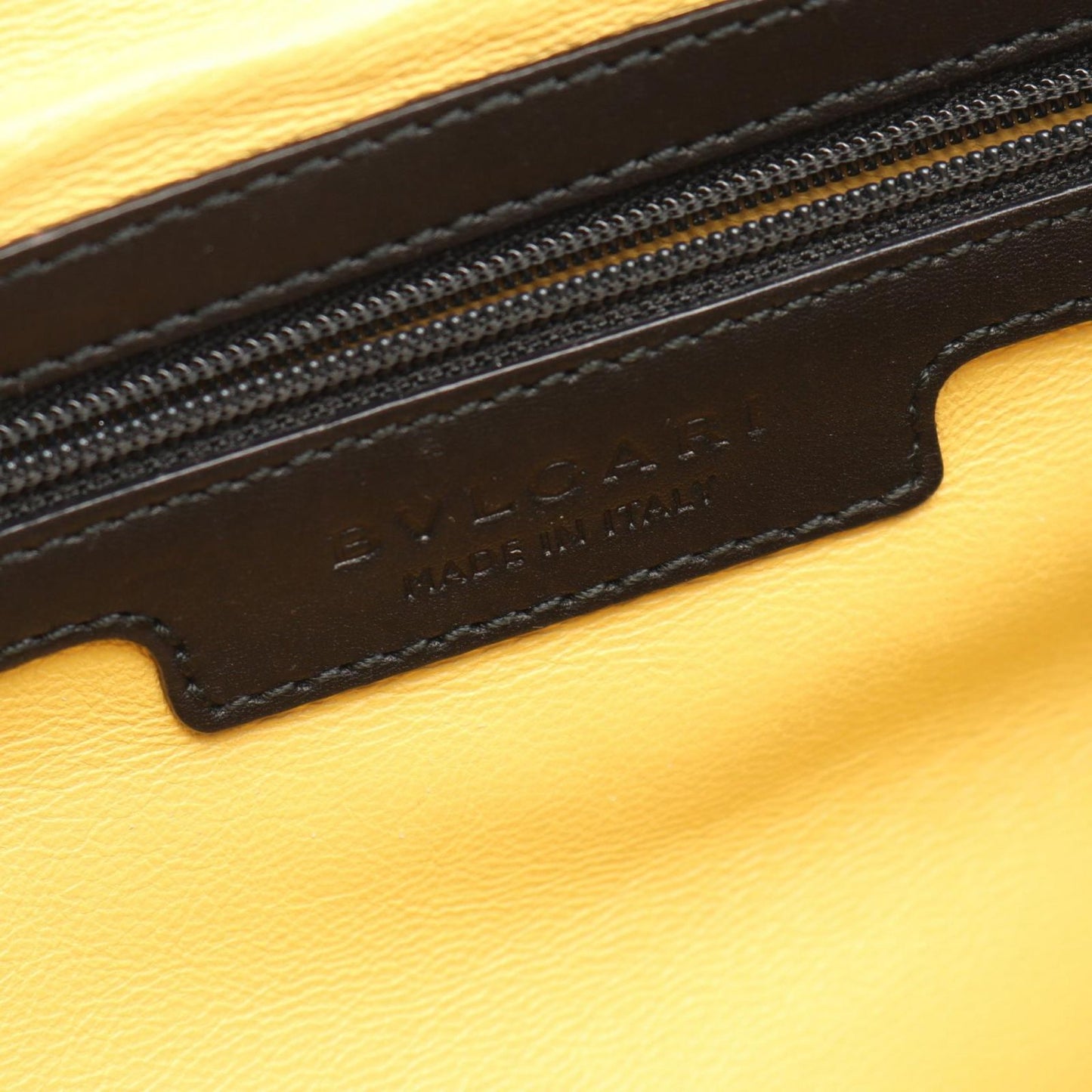 Bvlgari Handbag Chandra Black Leather Exotic Cles the Hand — view 4
