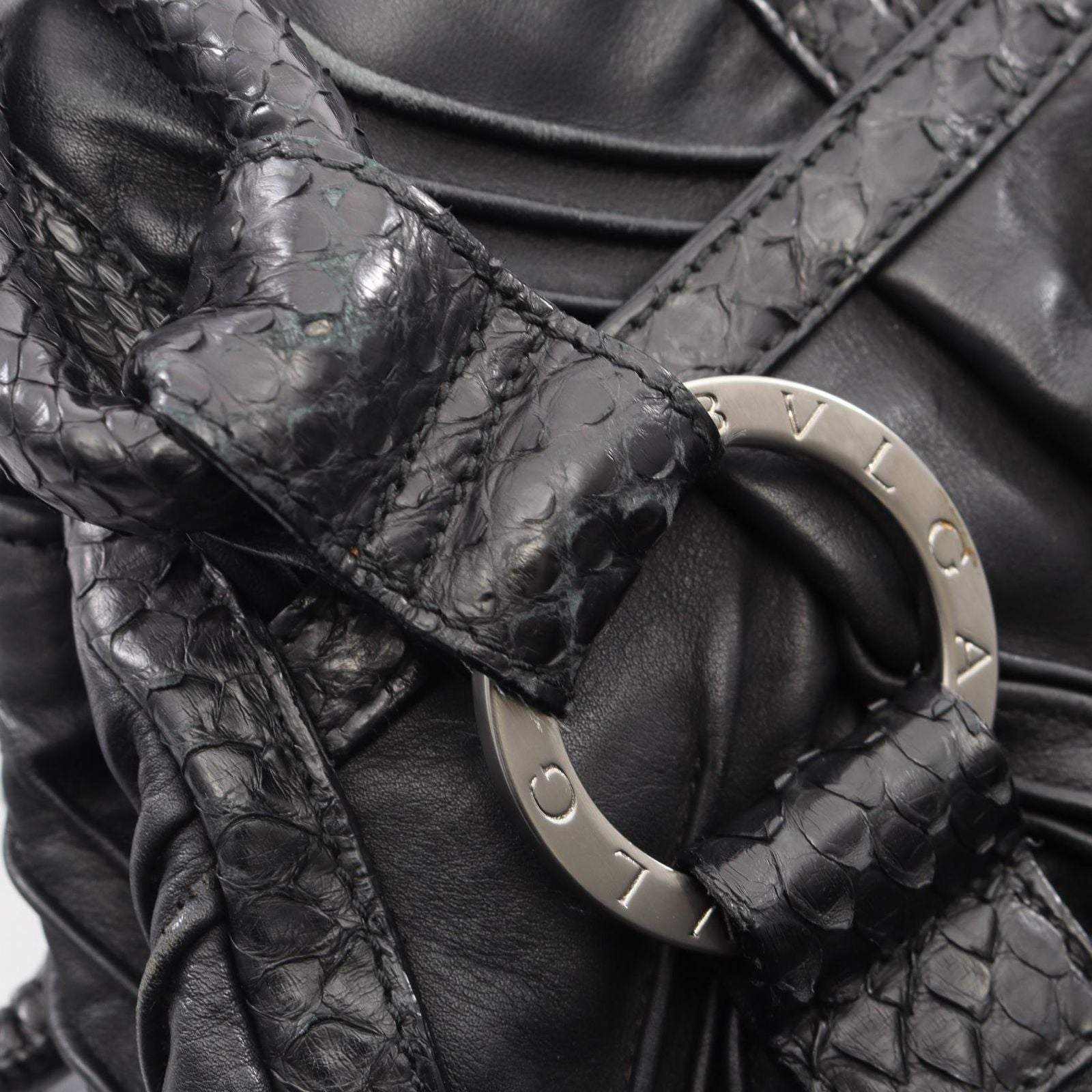 Bvlgari Handbag Chandra Black Leather Exotic Cles the Hand — view 9