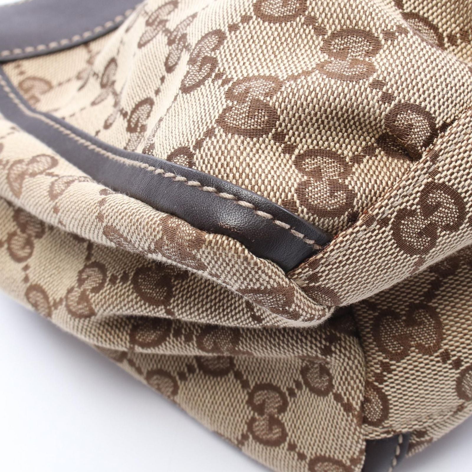 Gucci Shoulder Bag Abbey GG Canvas Beige — view 5