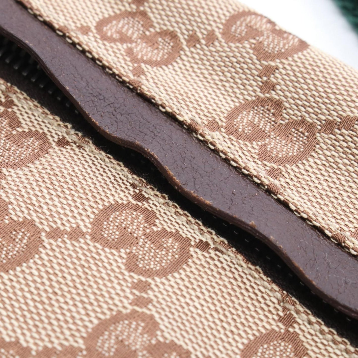 Gucci Waist Bag GG Canvas Beige Dark Brown Sherry — view 7