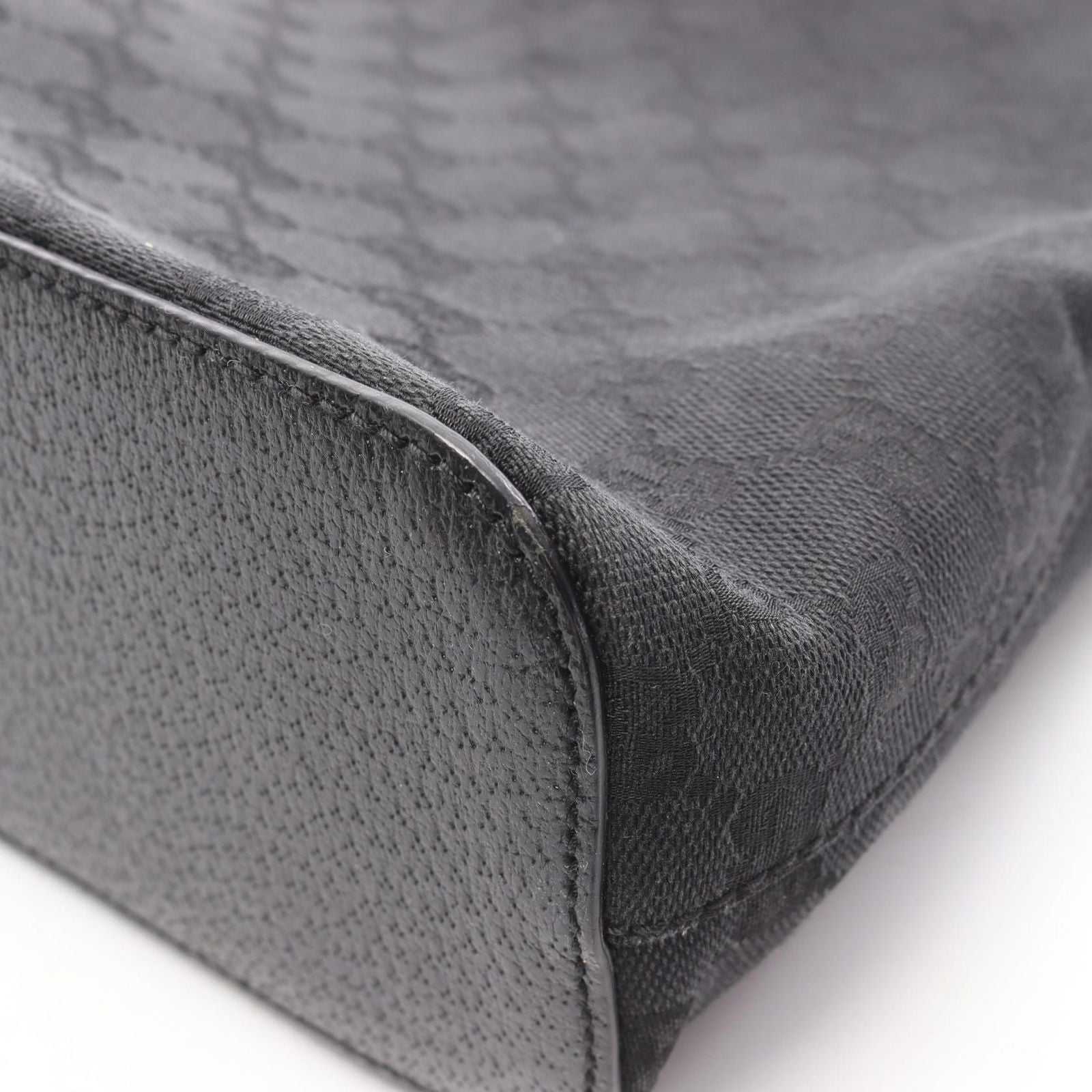 Gucci Shoulder Bag GG Canvas Black — view 7