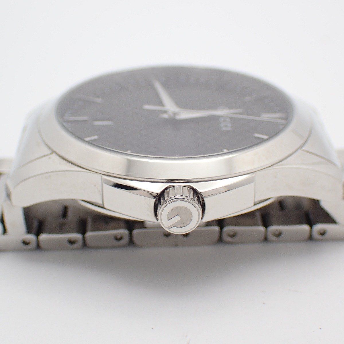 Gucci 126.4 Timeless Quartz Watch Black Dial SS Pawn — view 7