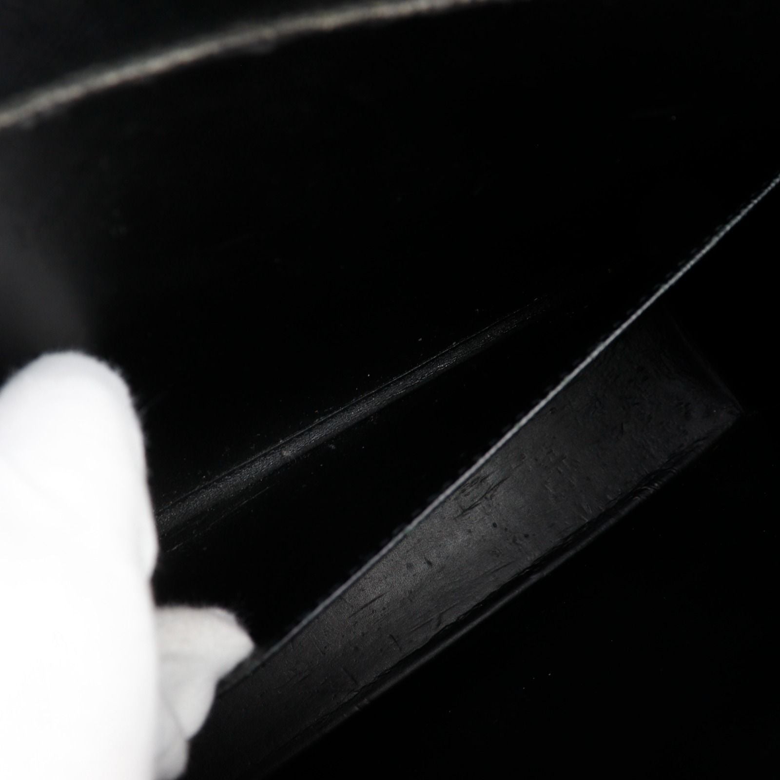 Louis Vuitton Porte Documents Taiga Ardoise Black — view 7