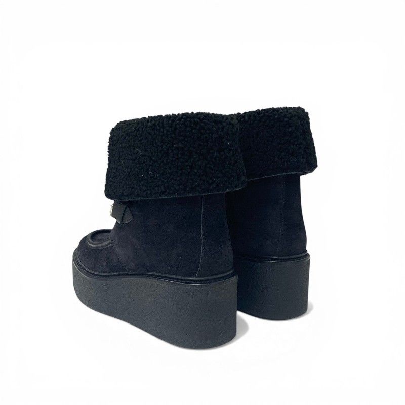 Hermes Boots Short Shoes Suede Leather Black Sheepskin — view 4