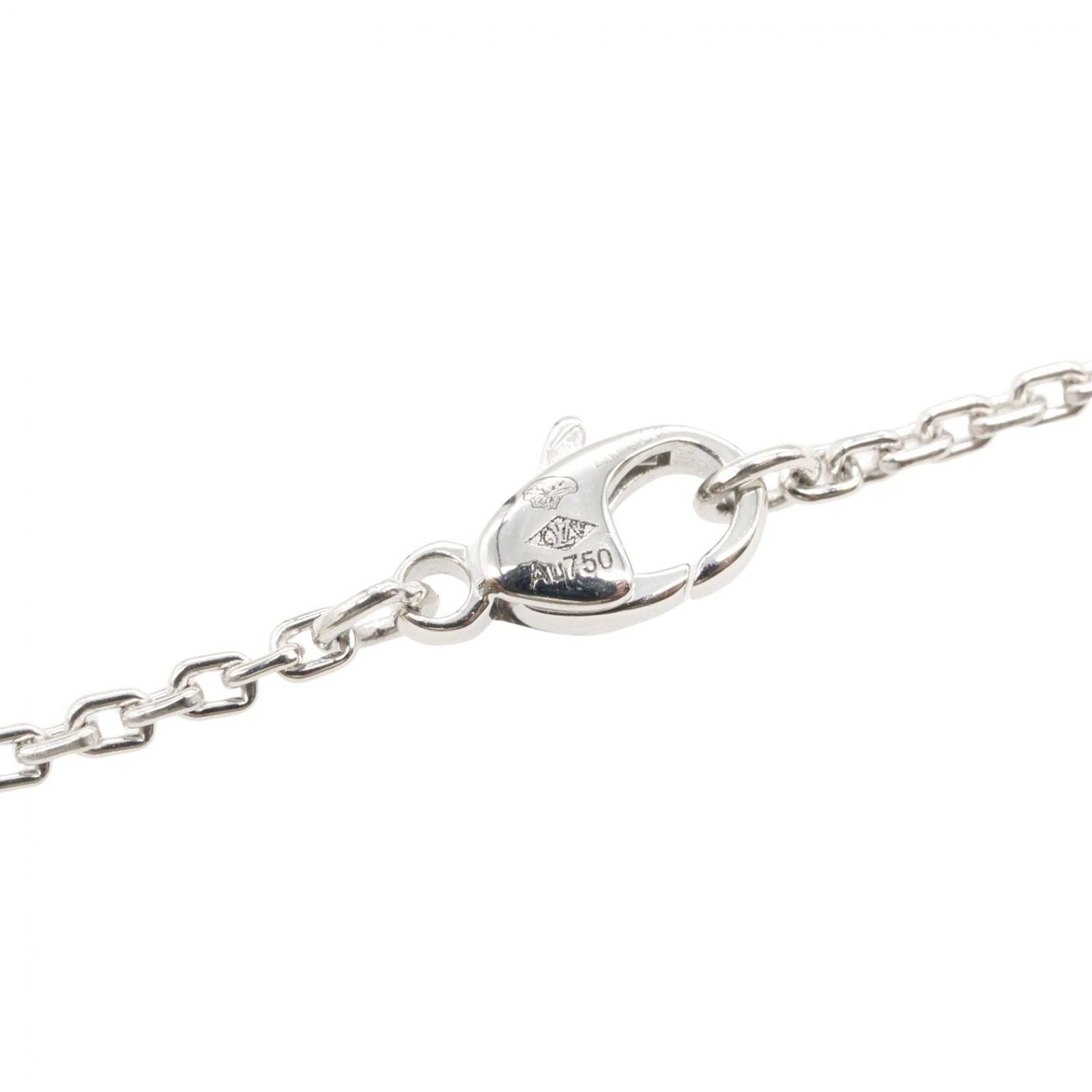 Louis Vuitton Necklace Pendentif Diamond 45 55 cm 18k White Gold — view 3