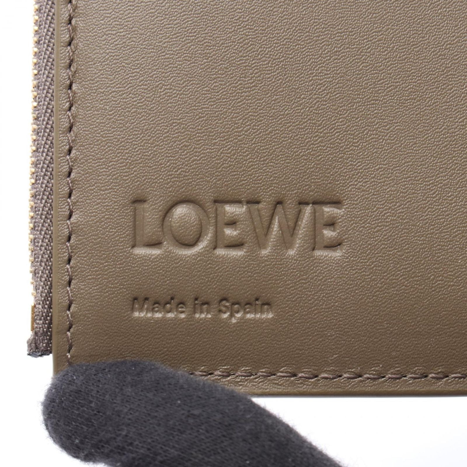 Loewe Trifold Wallet Anagram Vertical Small Top Leather — view 5