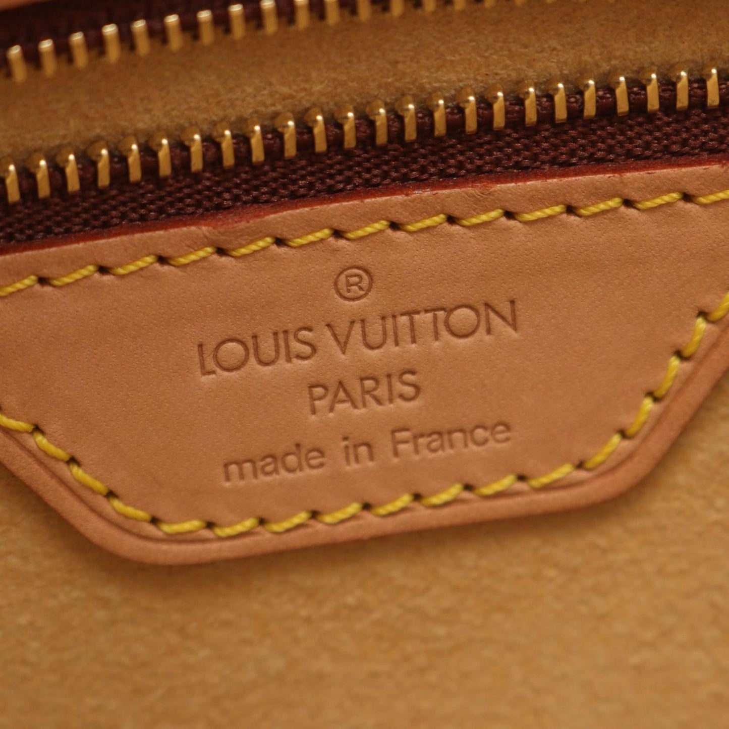 Louis Vuitton Shoulder Bag Looping GM Canvas Leather — view 4