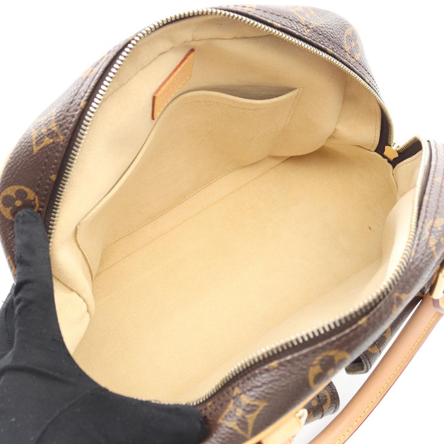 Louis Vuitton Handbag Manhattan PM Canvas Leather — view 3