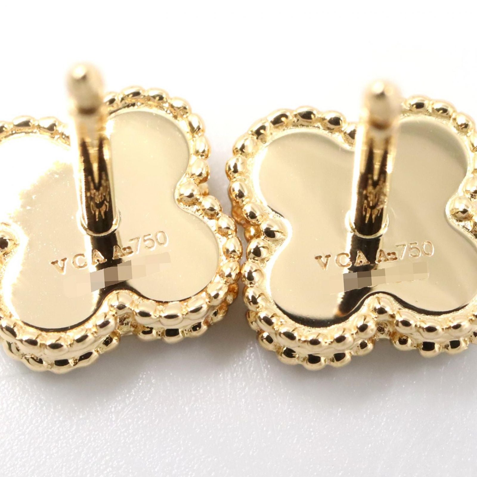 Van Cleef & Arpels Earrings Sweet Alhambra Mother of Pearl 18k — view 5