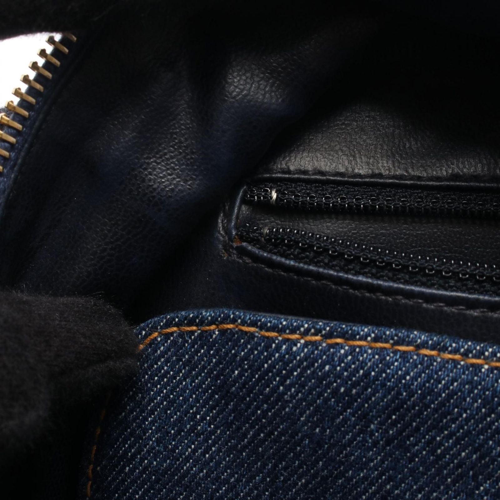 Chanel Handbag CC Logo Vanity 2-Way Denim Blue CC Shoulder — view 7