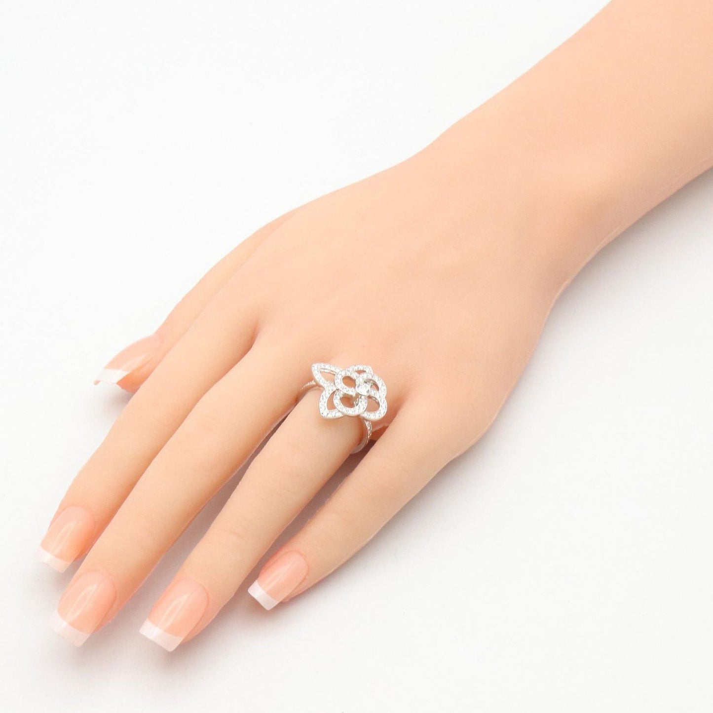 Louis Vuitton Ring Fleur Ardante Diamond 18k White Gold Ardant — view 7