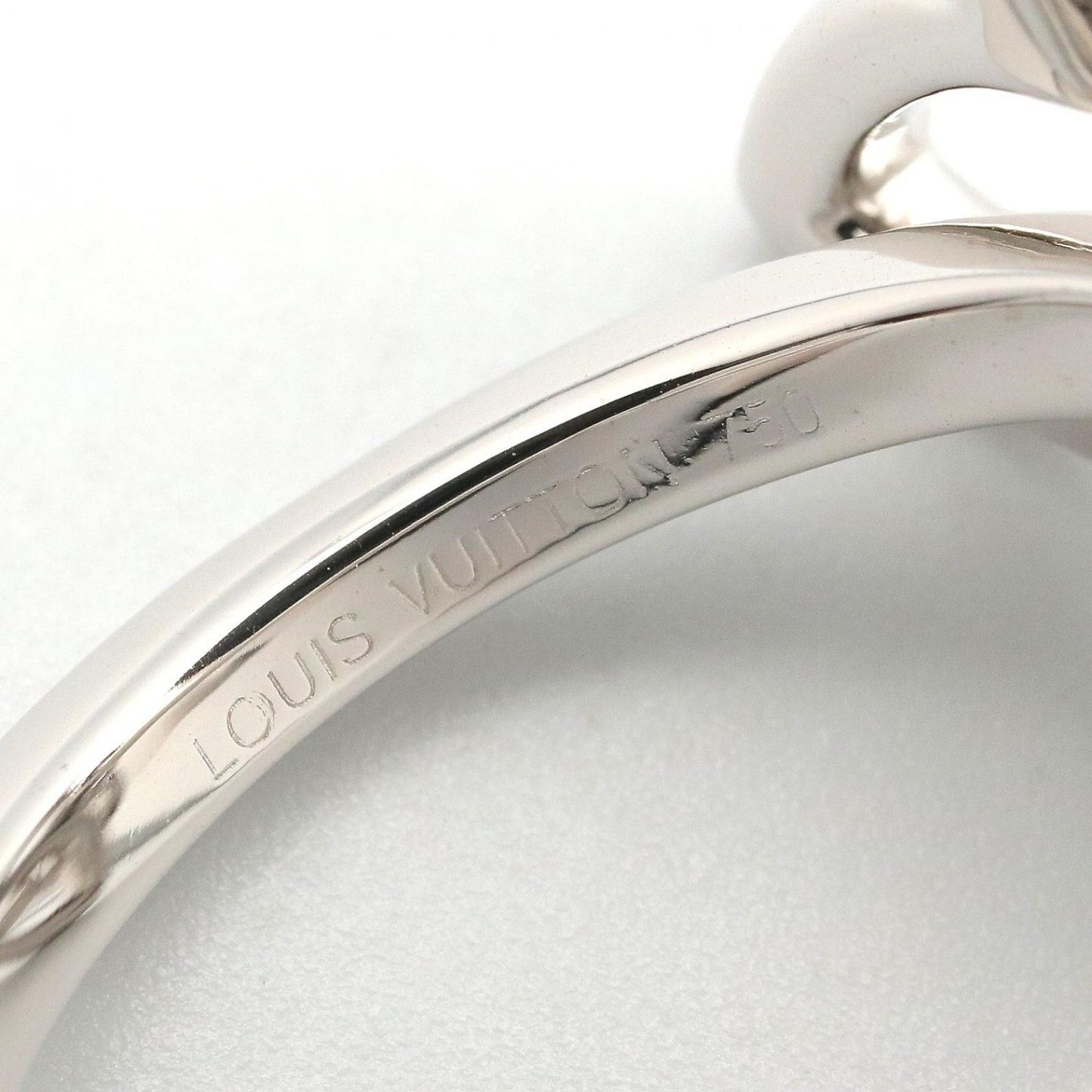Louis Vuitton Ring Fleur Ardante Diamond 18k White Gold Ardant — view 4