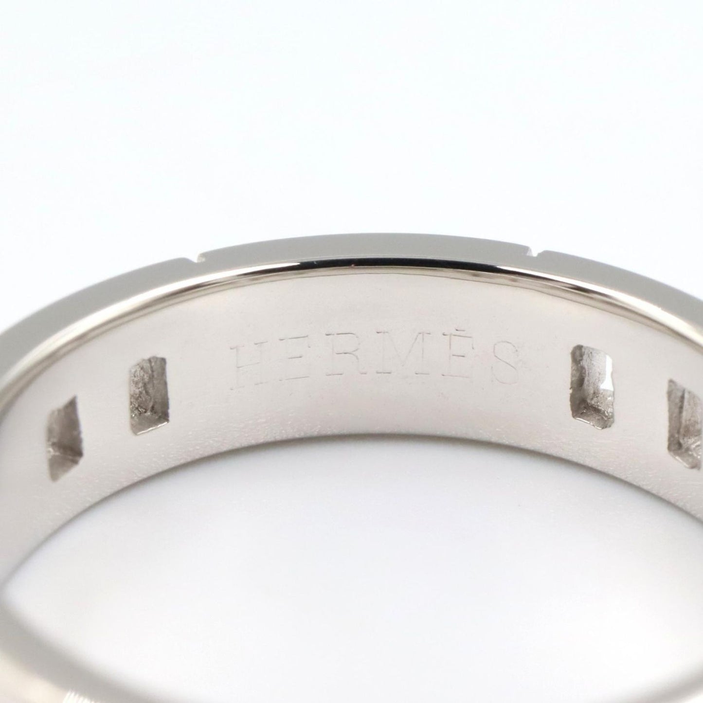 Hermes Ring 18k White Gold — view 3