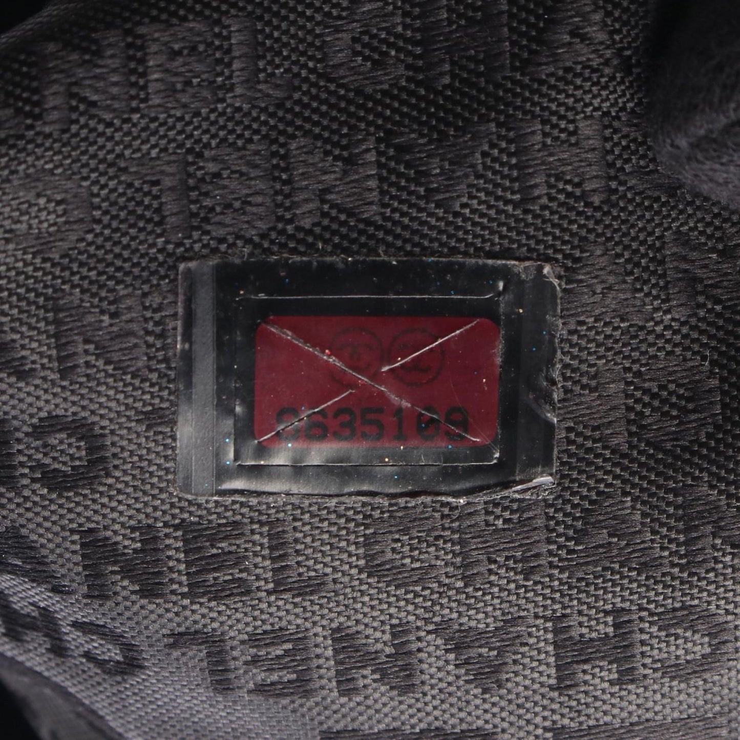 Chanel Tote Logo Camellia Black White Lambskin — view 5