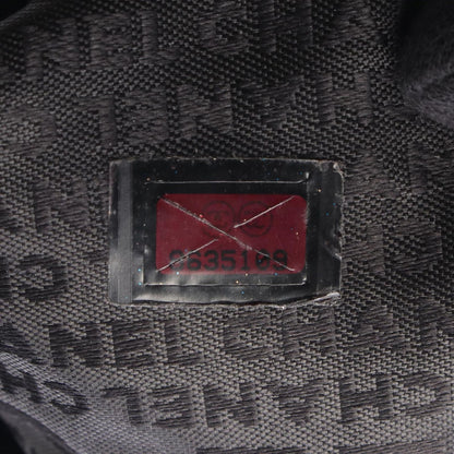 Chanel Tote Logo Camellia Black White Lambskin — view 5