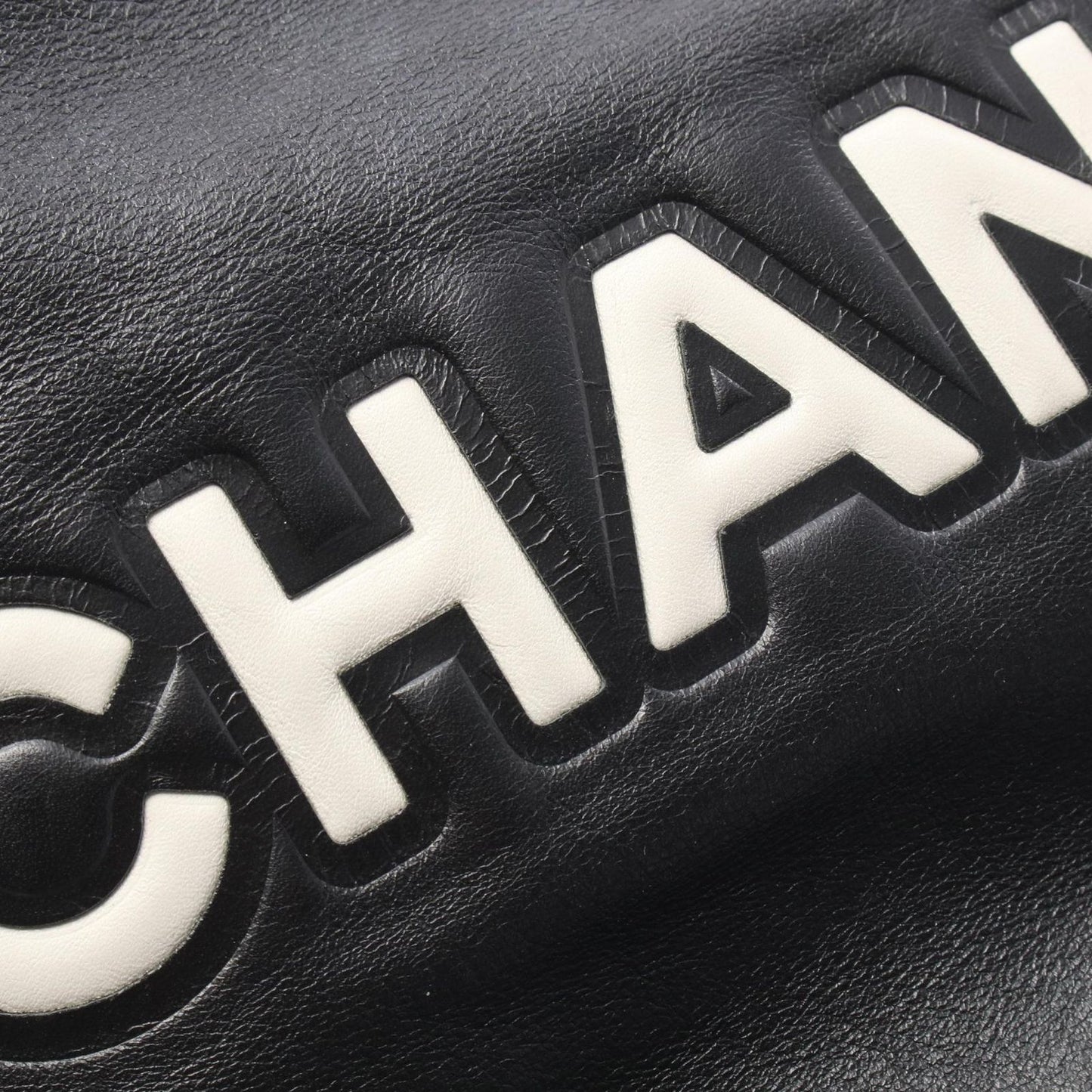 Chanel Tote Logo Camellia Black White Lambskin — view 8
