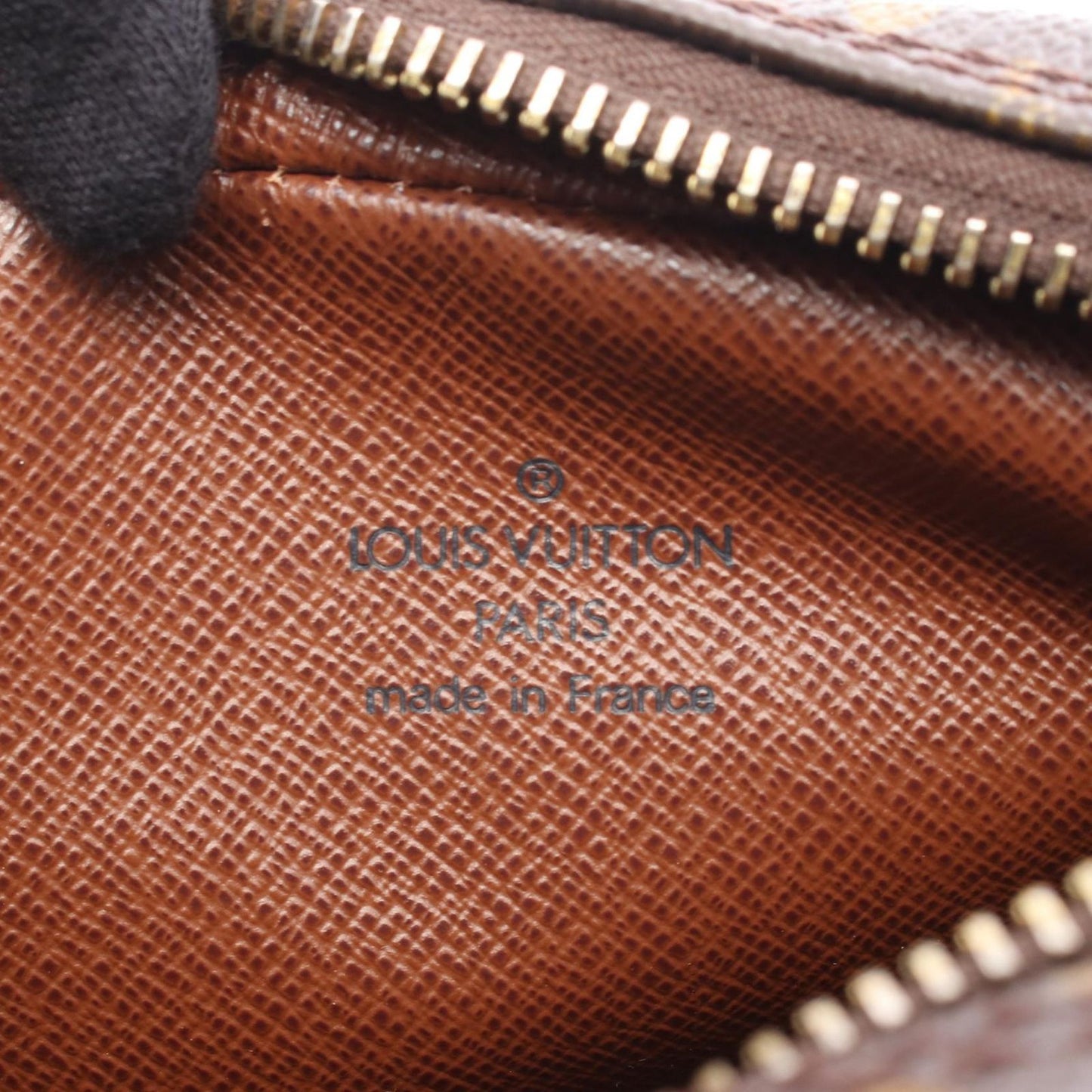 Louis Vuitton Shoulder Bag Amazon Monogram Canvas Leather — view 4